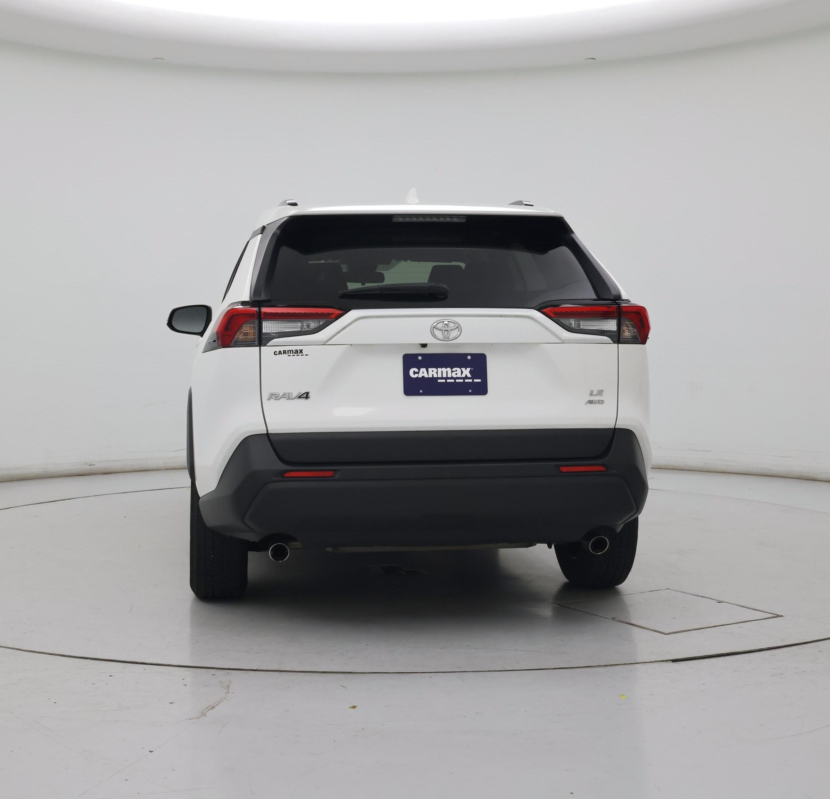 Thumbnail: 2019 Toyota RAV4 - 6