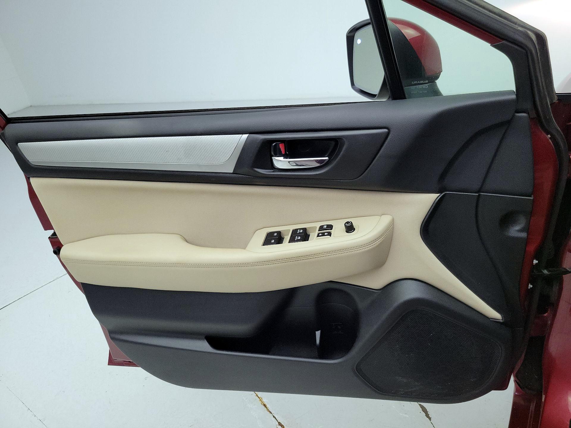Thumbnail: 2016 Subaru Legacy - 12