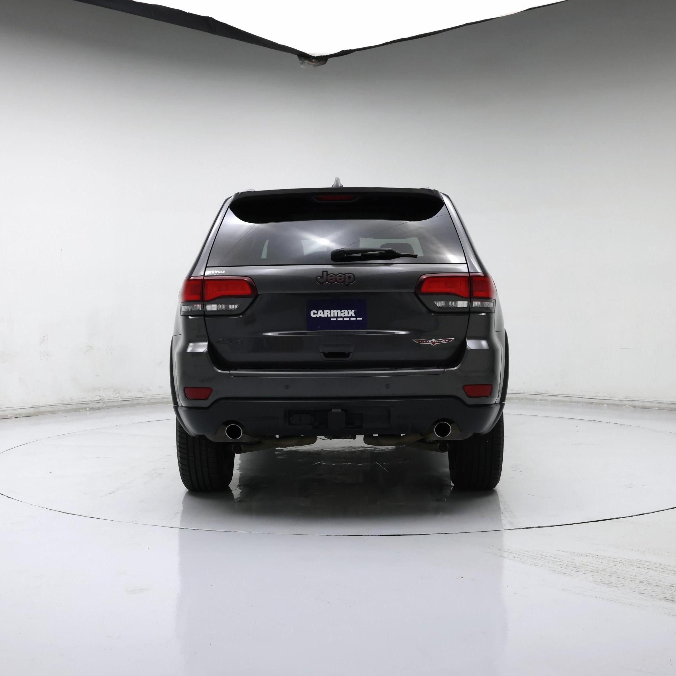 Thumbnail: 2018 Jeep Grand Cherokee - 6