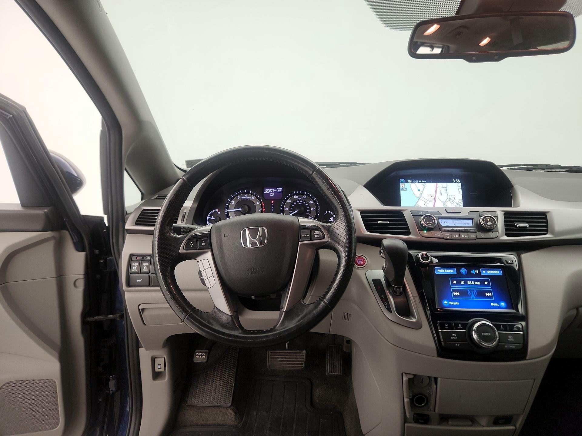 Thumbnail: 2015 Honda Odyssey - 10