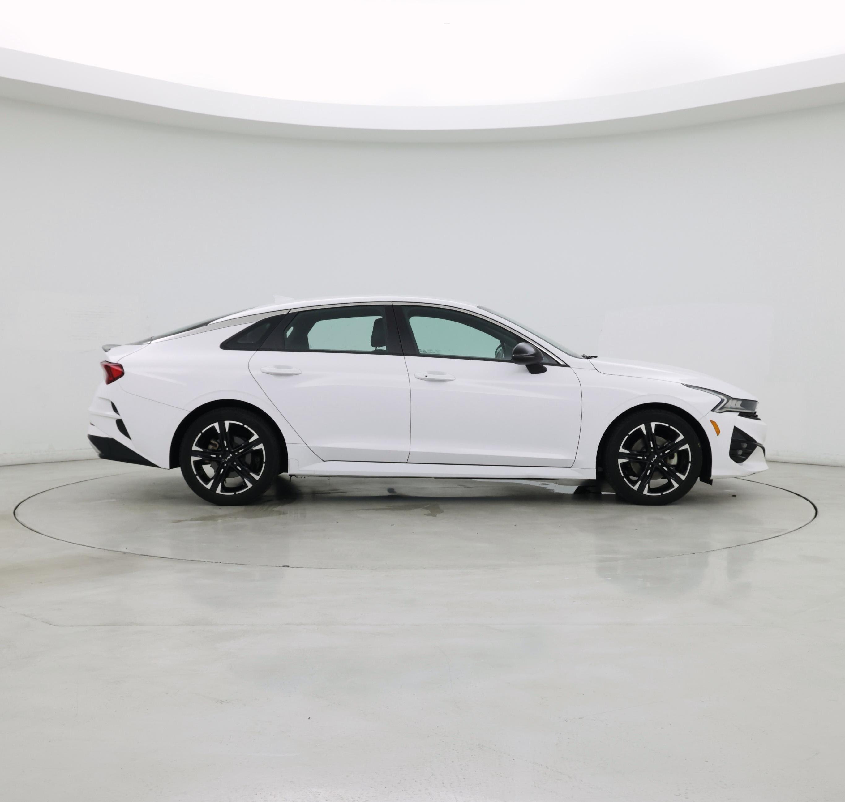 Thumbnail: 2022 Kia K5 - 7