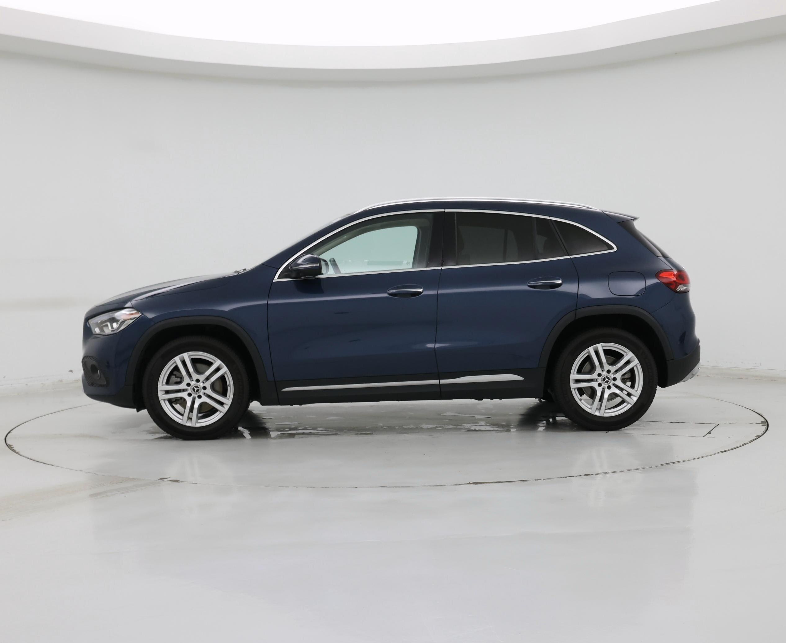 Thumbnail: 2021 Mercedes-Benz GLA - 3
