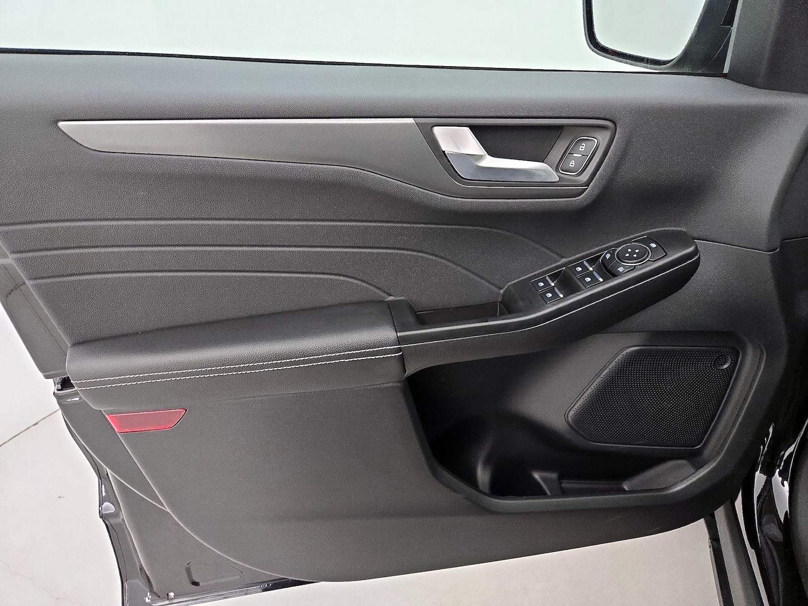2026 Ford Escape Plug-in hybrid PHEV - Photo 13