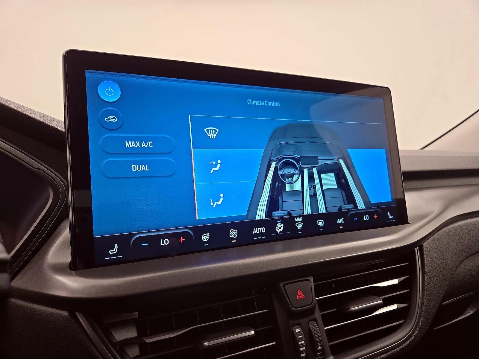 2026 Ford Escape Plug-in hybrid PHEV - Photo 18