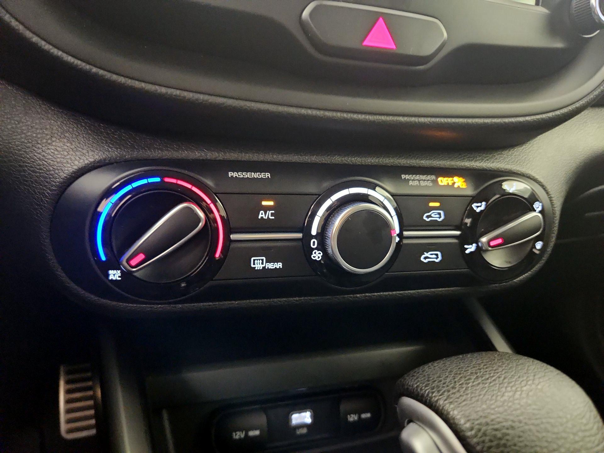 Thumbnail: 2023 Kia Soul - 16