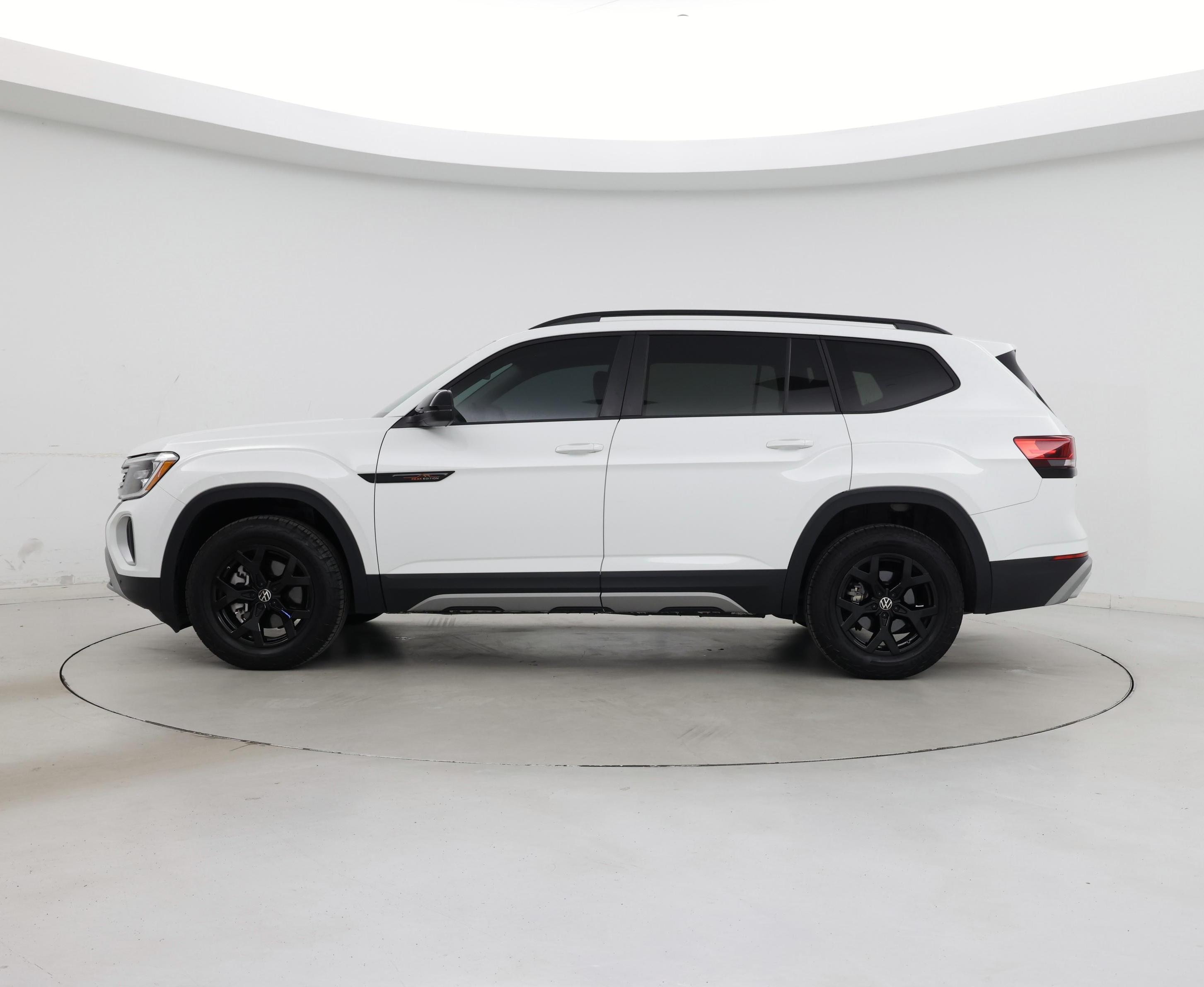 Thumbnail: 2025 Volkswagen Atlas - 3