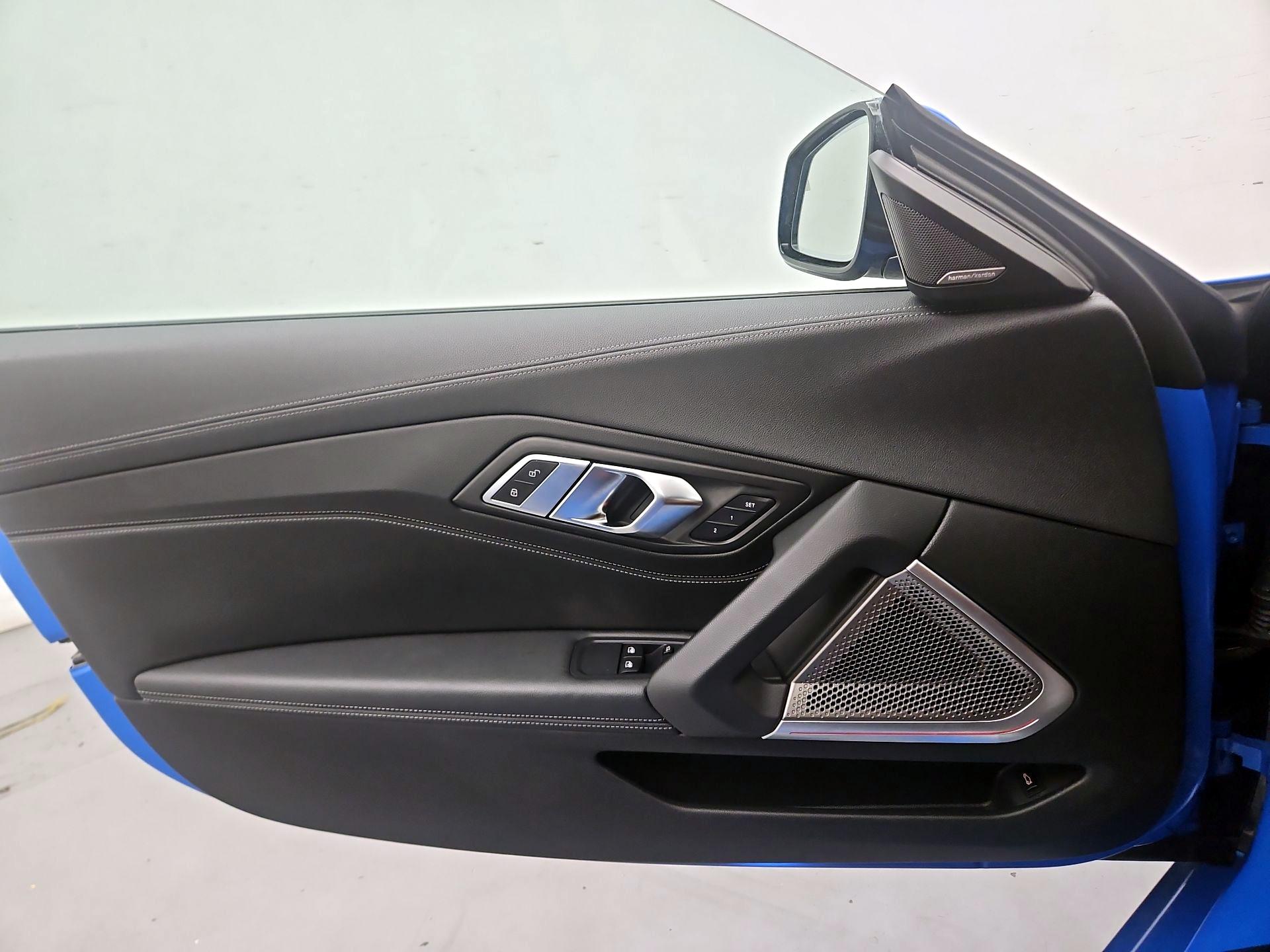 Thumbnail: 2020 BMW Z4 - 10