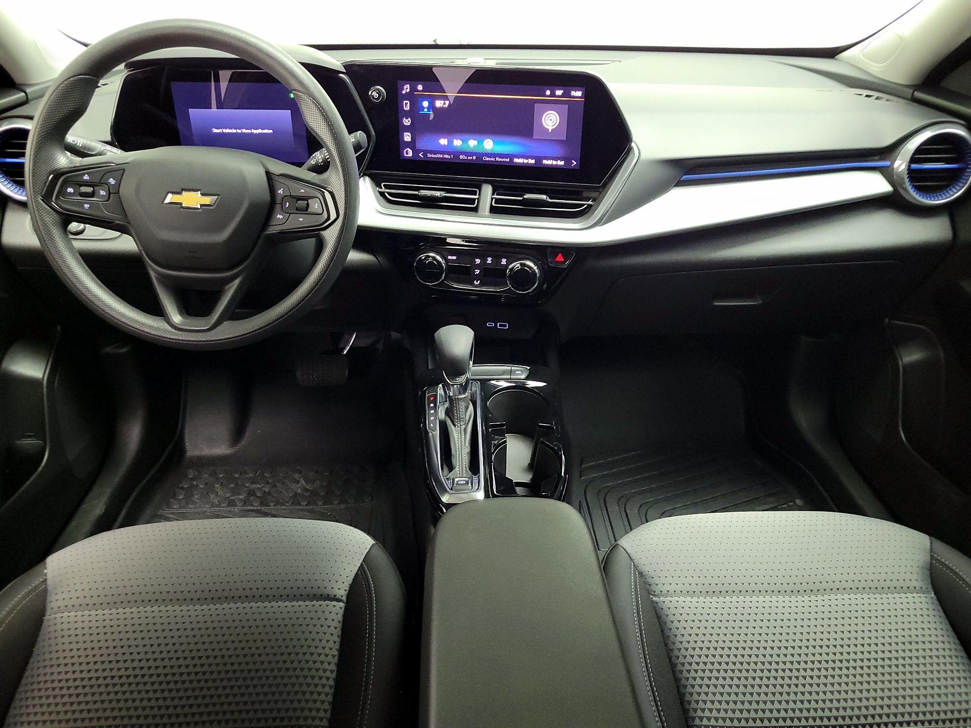 Thumbnail: 2025 Chevrolet Trax - 9