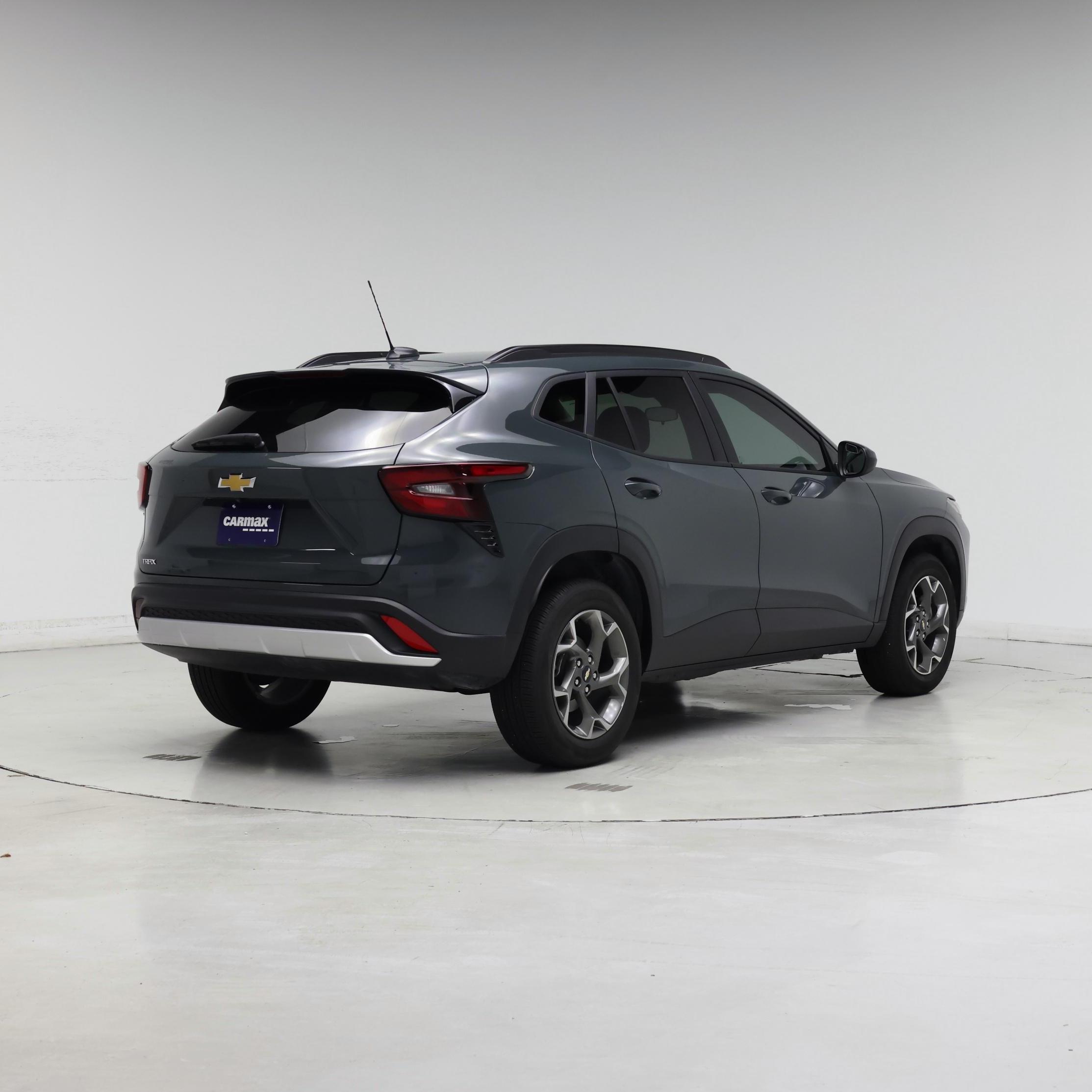 Thumbnail: 2025 Chevrolet Trax - 8