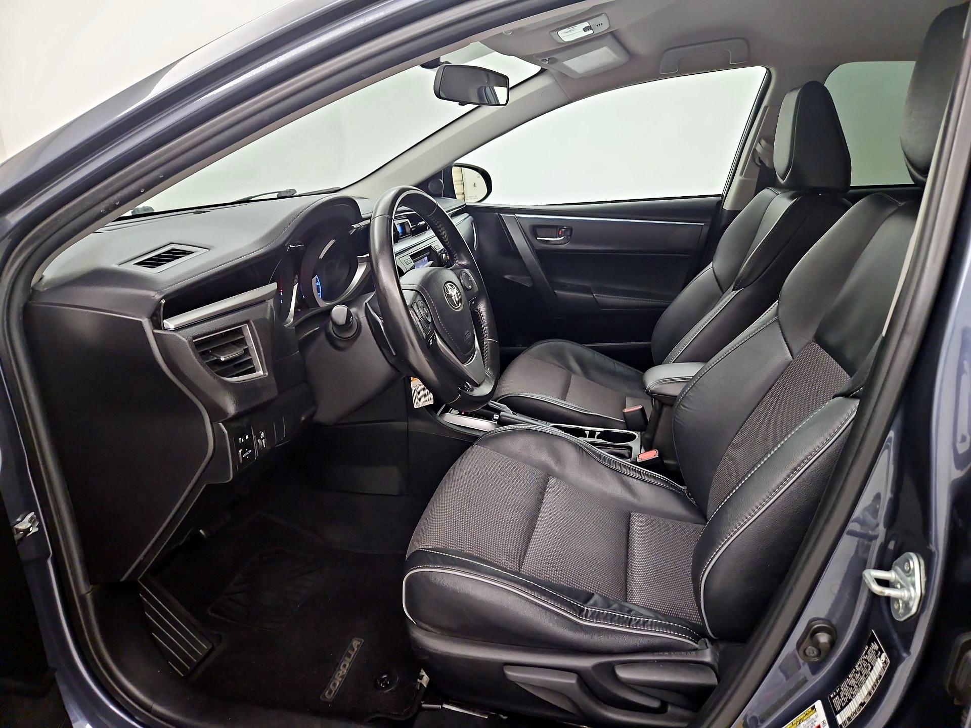 Thumbnail: 2016 Toyota Corolla - 11