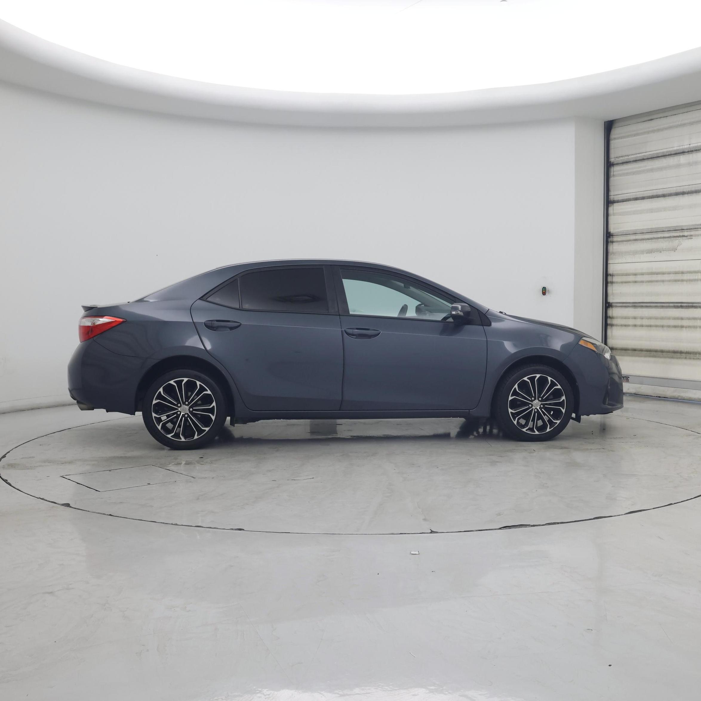 Thumbnail: 2016 Toyota Corolla - 7