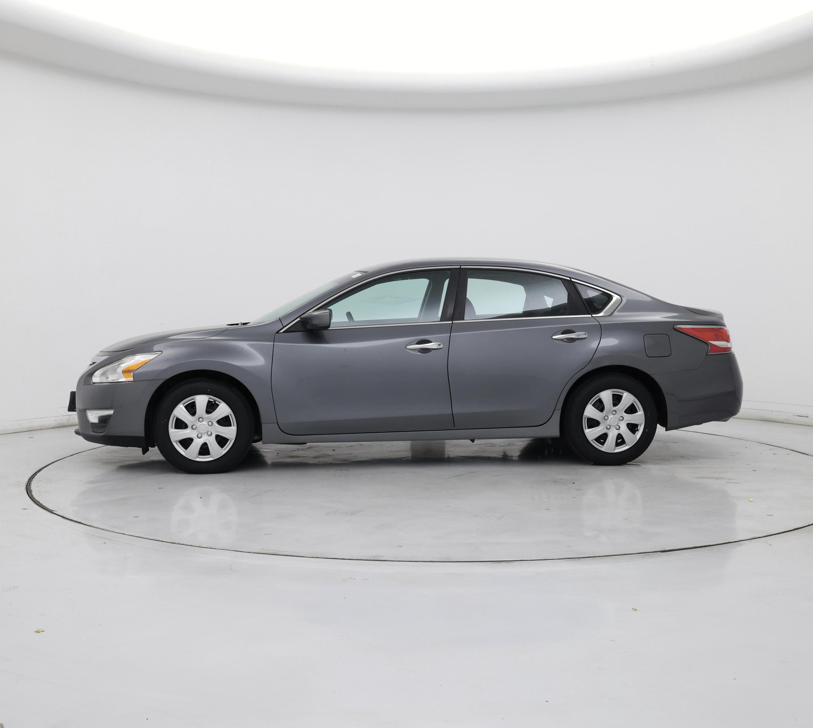 Thumbnail: 2015 Nissan Altima - 3
