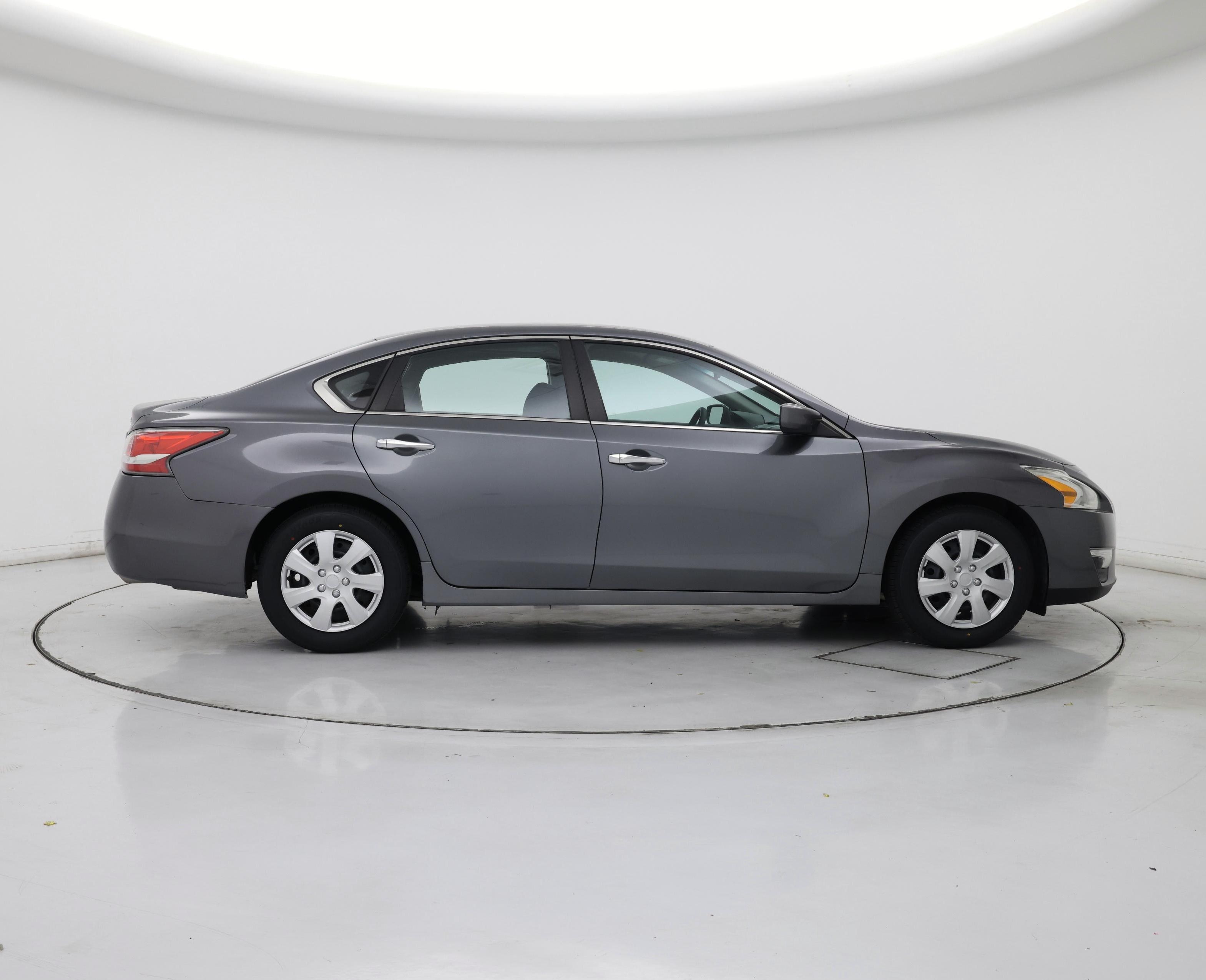 Thumbnail: 2015 Nissan Altima - 7