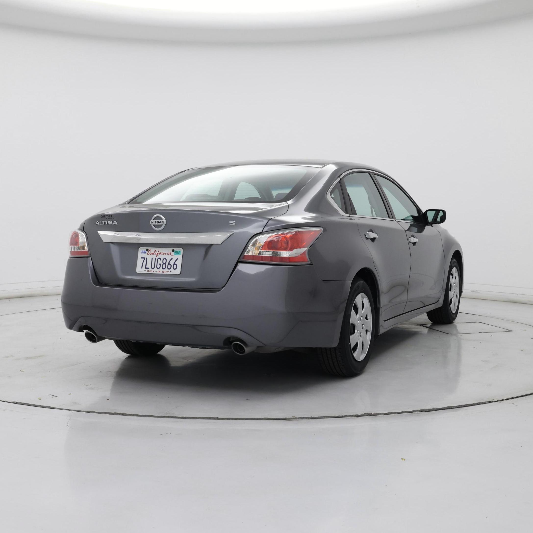 Thumbnail: 2015 Nissan Altima - 8