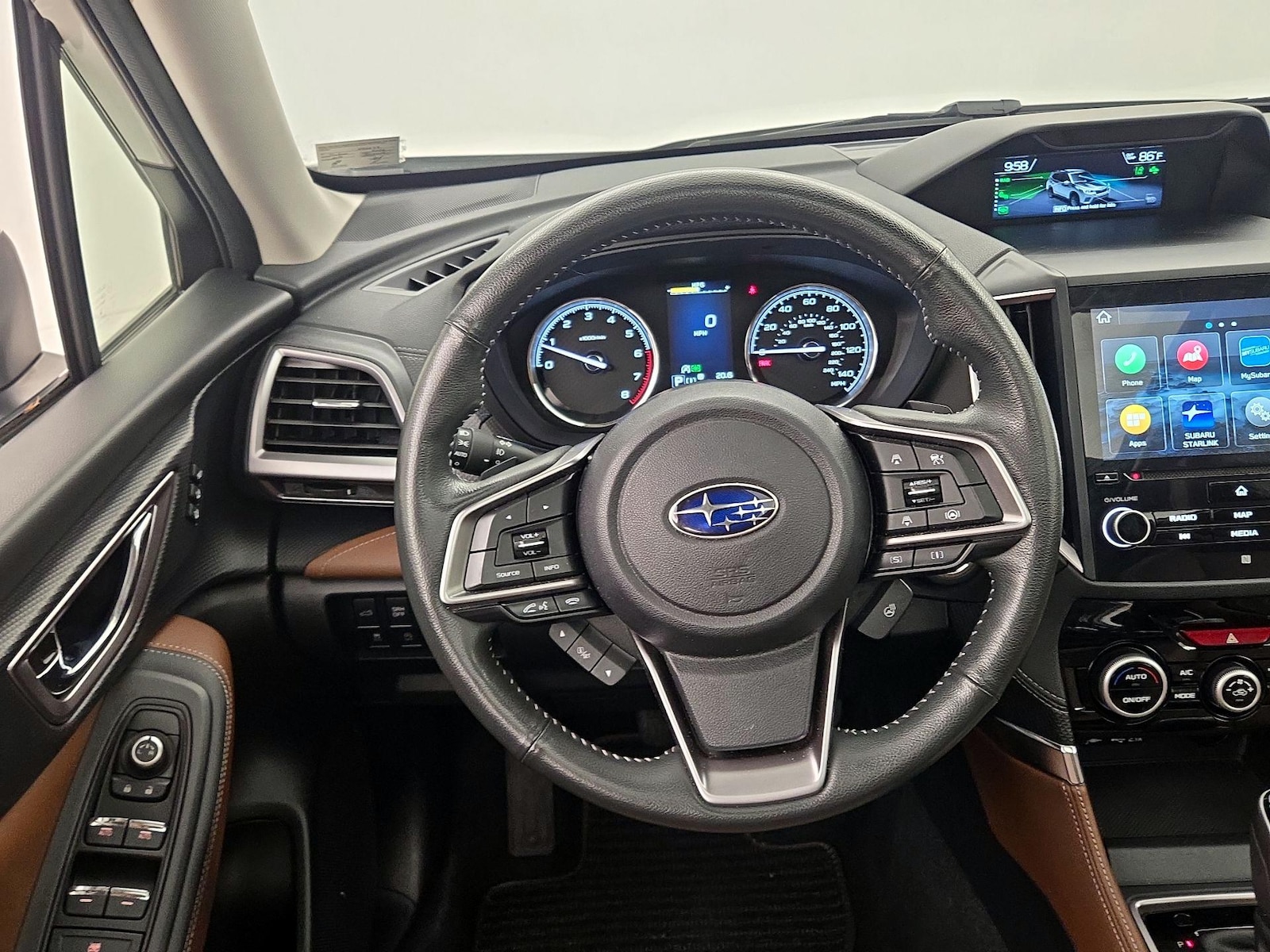2022 Subaru Forester Touring - Photo 11