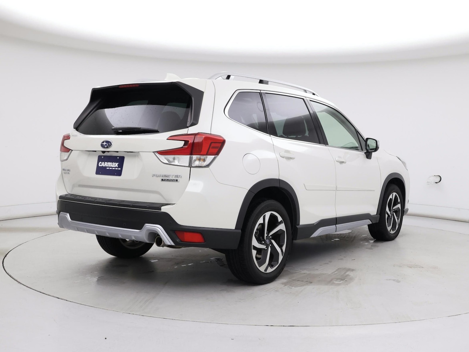2022 Subaru Forester Touring - Photo 9