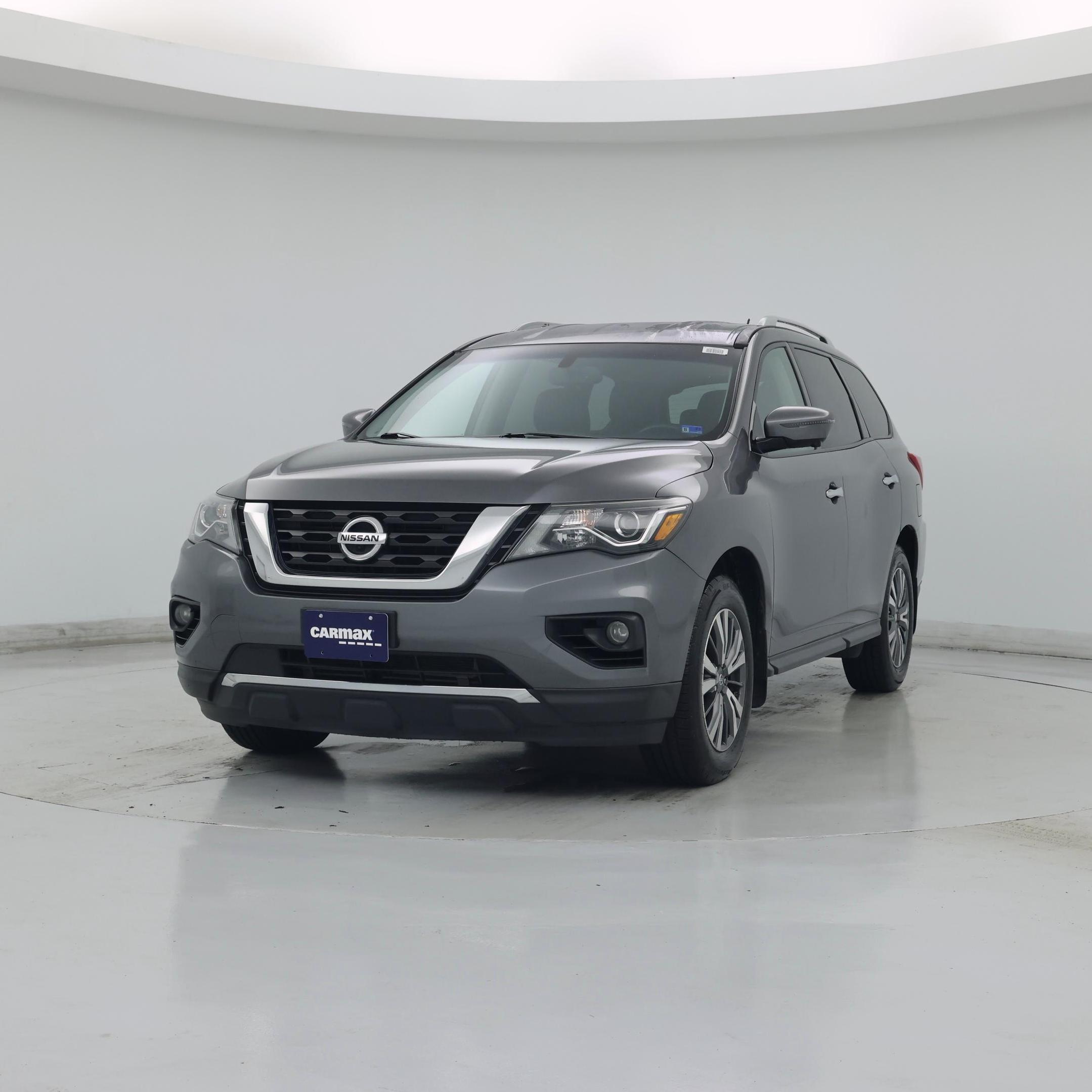 Thumbnail: 2017 Nissan Pathfinder - 4
