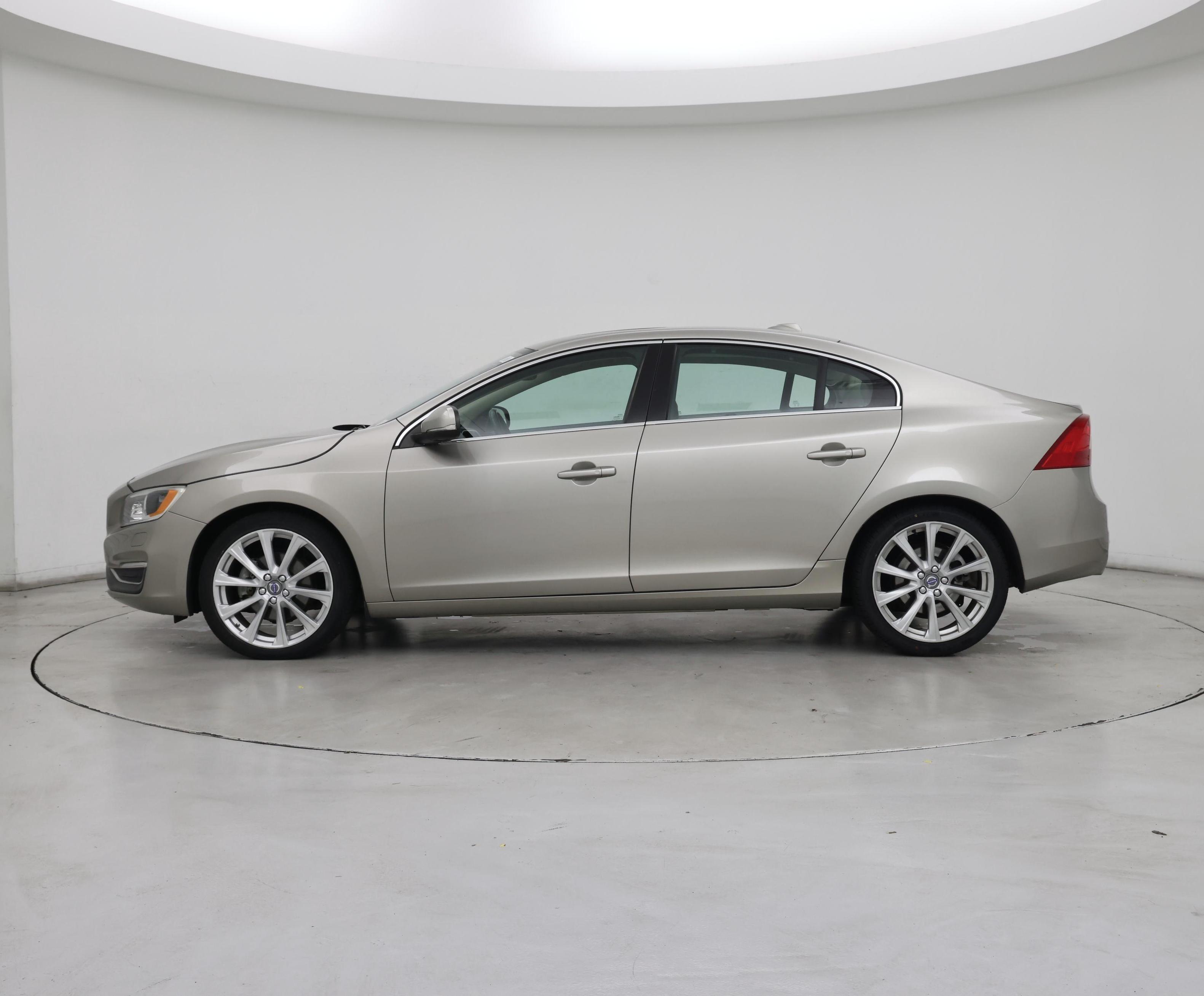 Thumbnail: 2016 Volvo S60 - 3