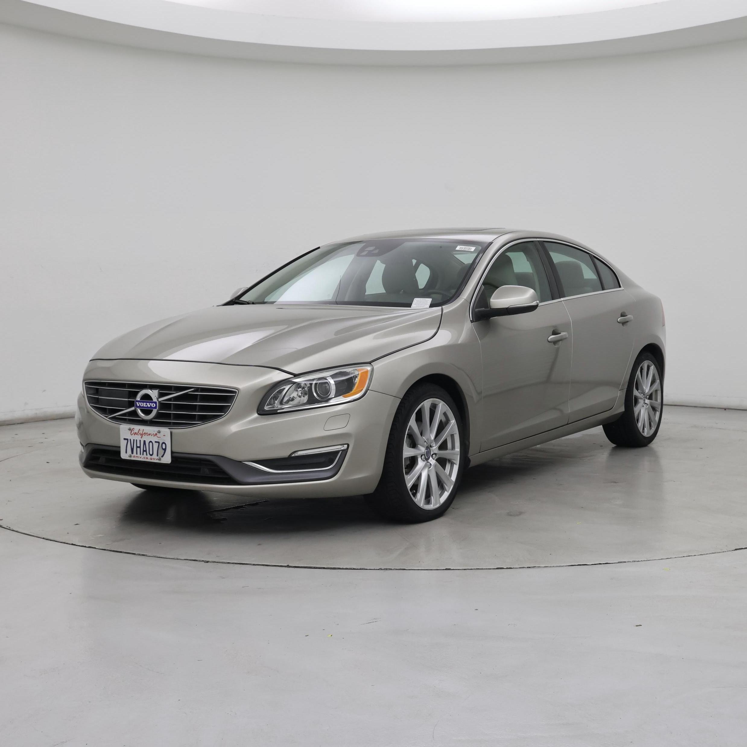 Thumbnail: 2016 Volvo S60 - 4