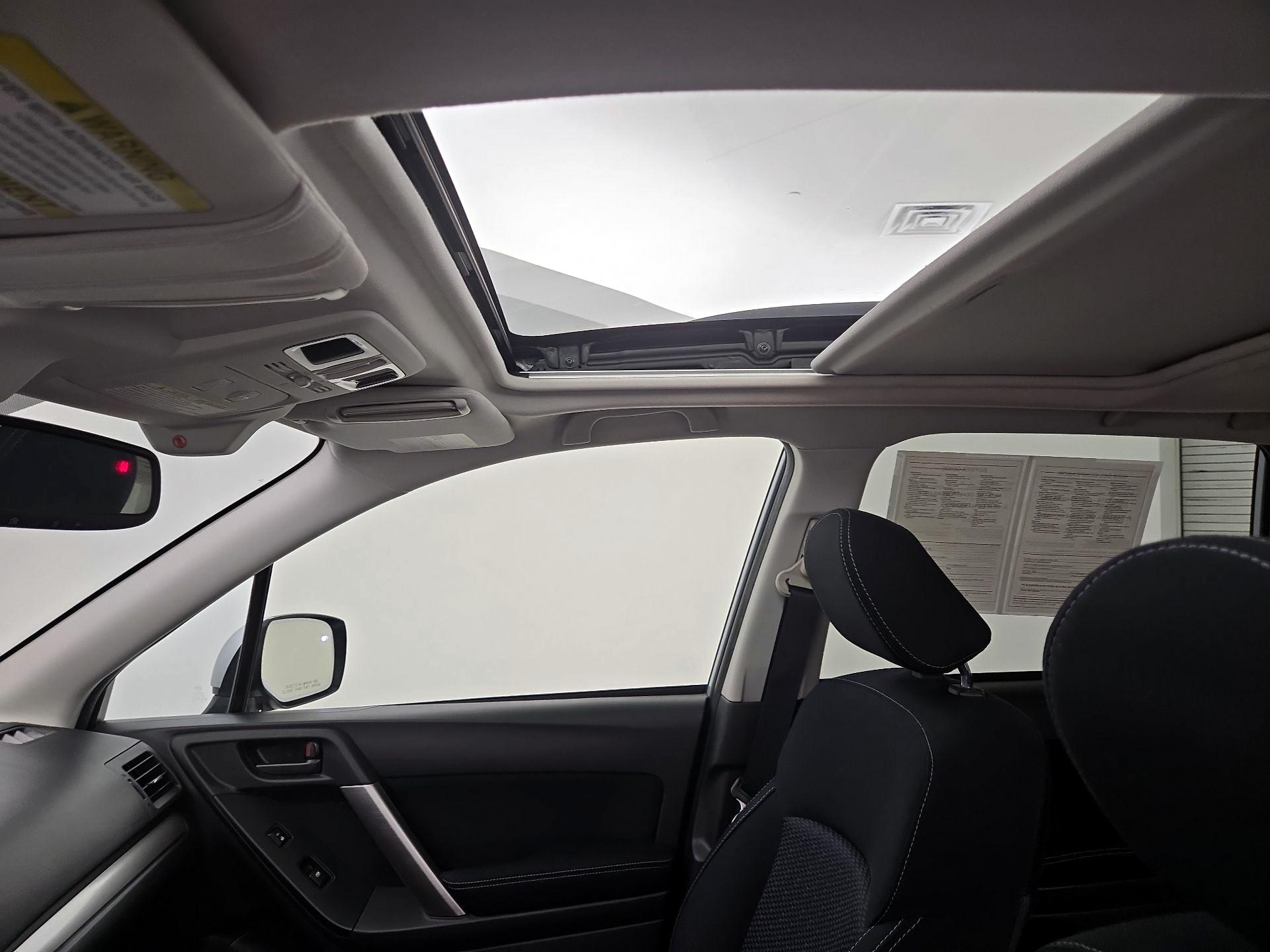 Thumbnail: 2015 Subaru Forester - 19