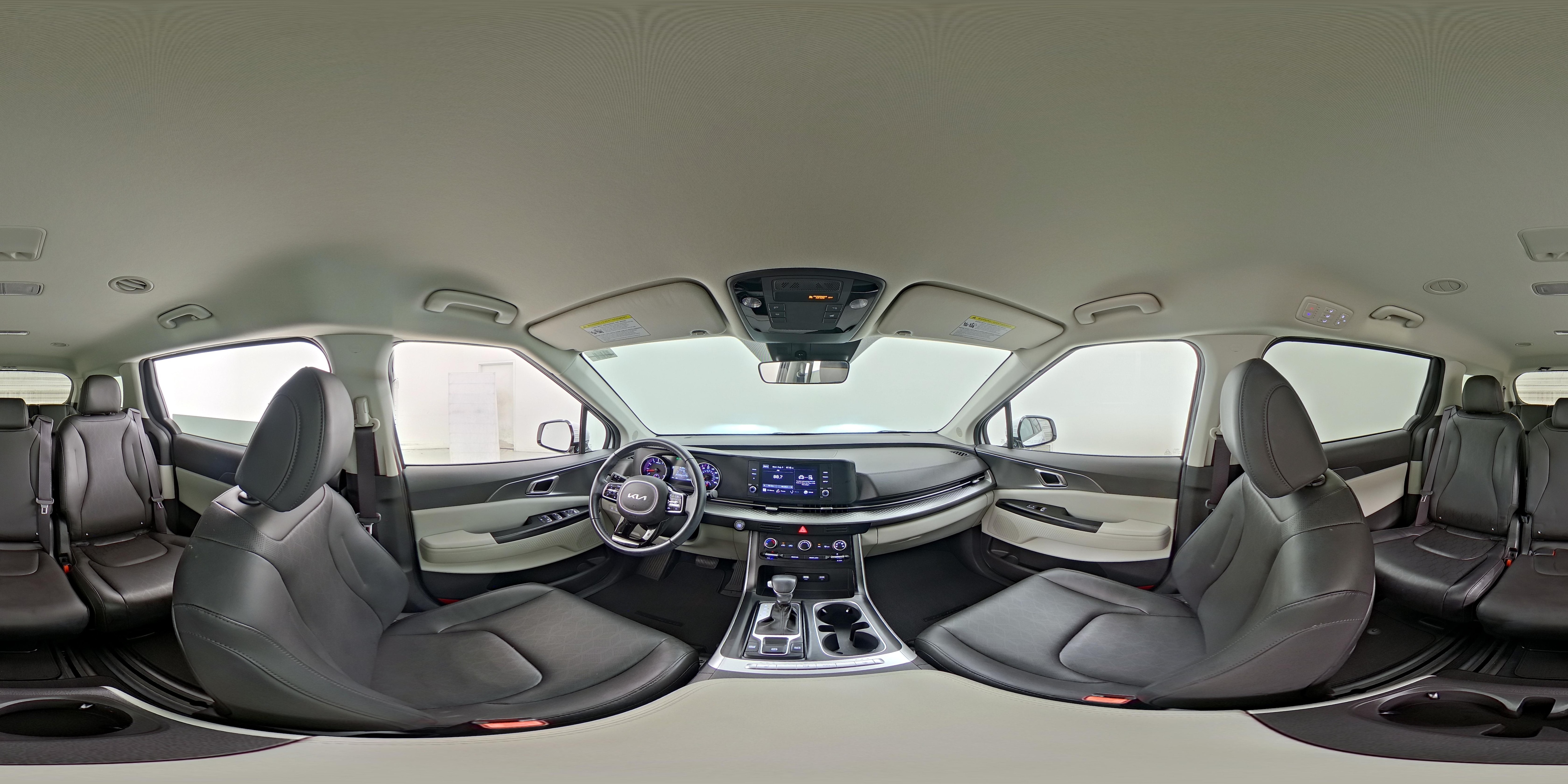 2022 Kia Carnival LX Seat Pkg - Photo 26