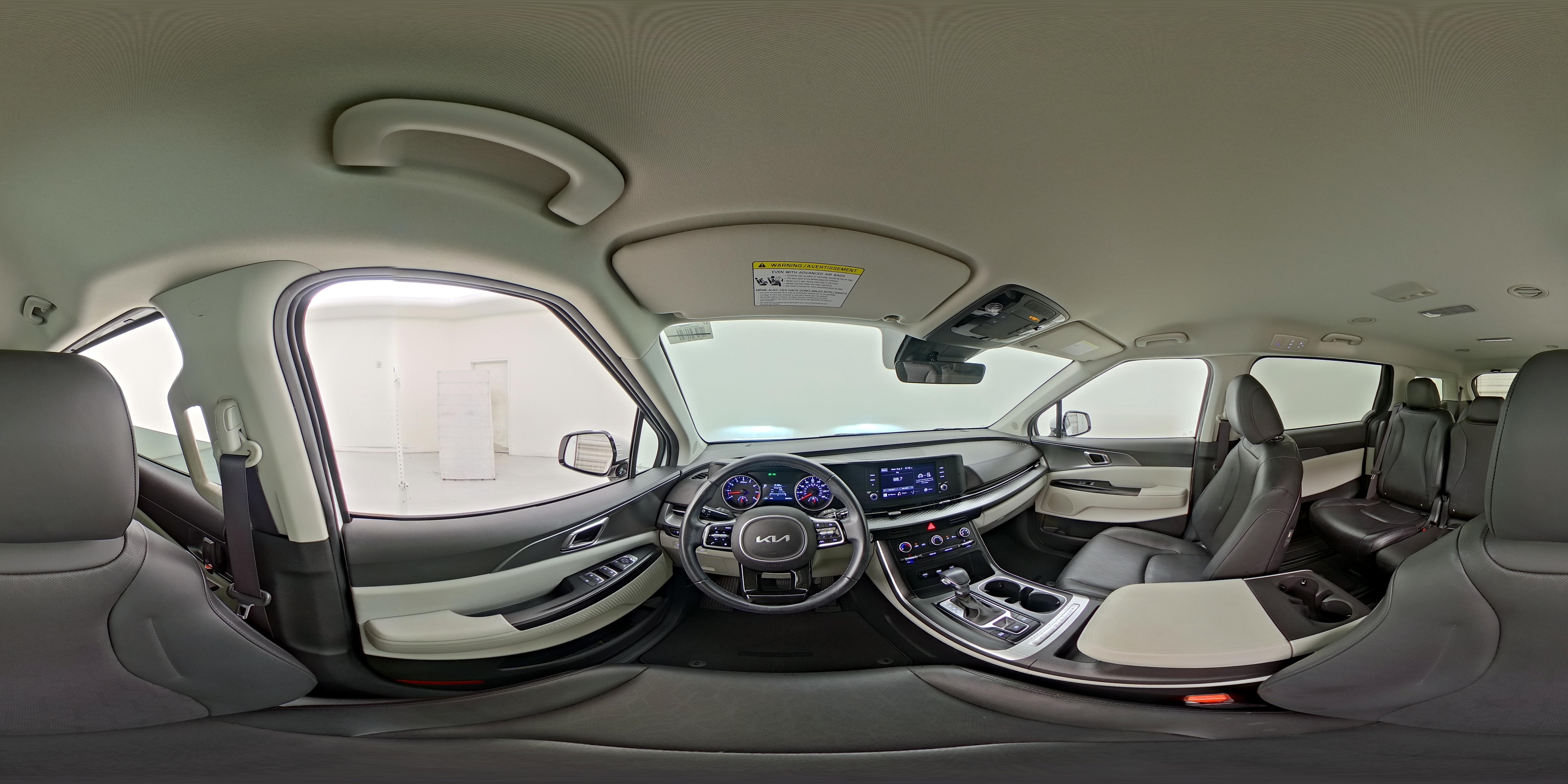 2022 Kia Carnival LX Seat Pkg - Photo 28