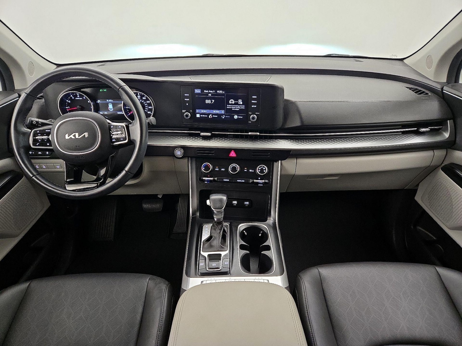 Apple CarPlay® & Android Auto™