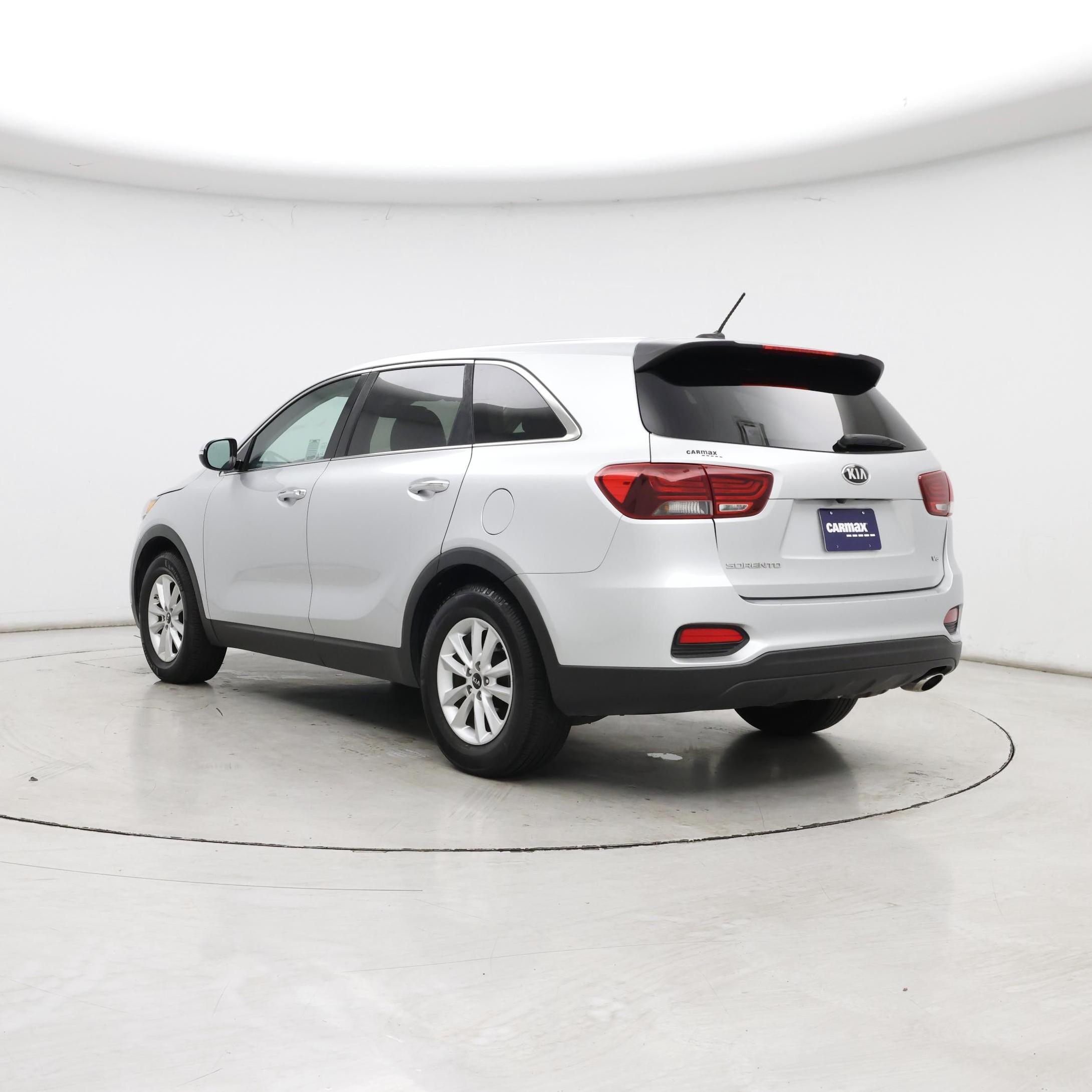 Thumbnail: 2019 Kia Sorento - 2