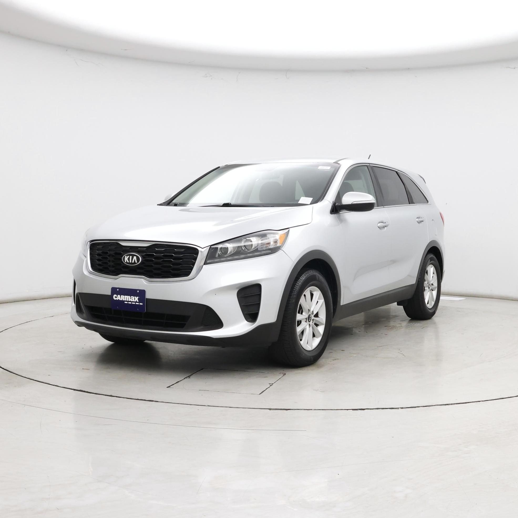 Thumbnail: 2019 Kia Sorento - 4
