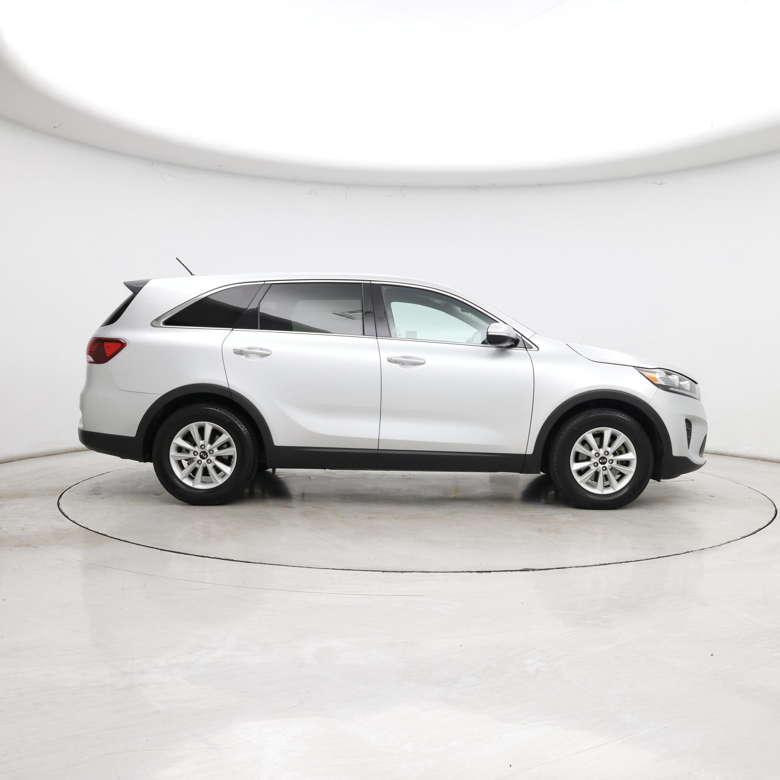 Thumbnail: 2019 Kia Sorento - 7