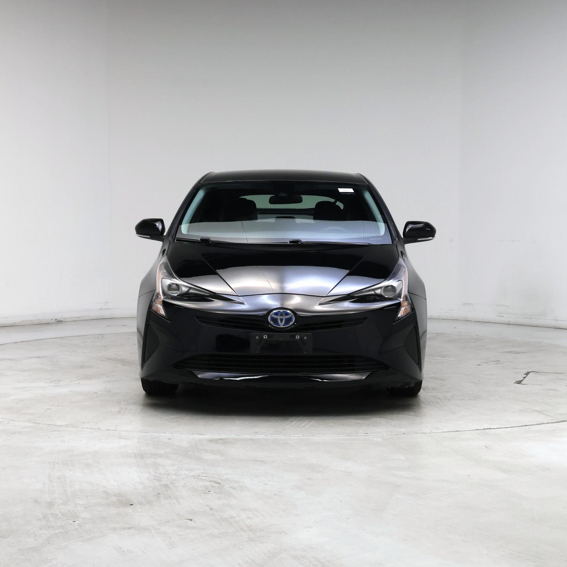 Thumbnail: 2017 Toyota Prius - 5