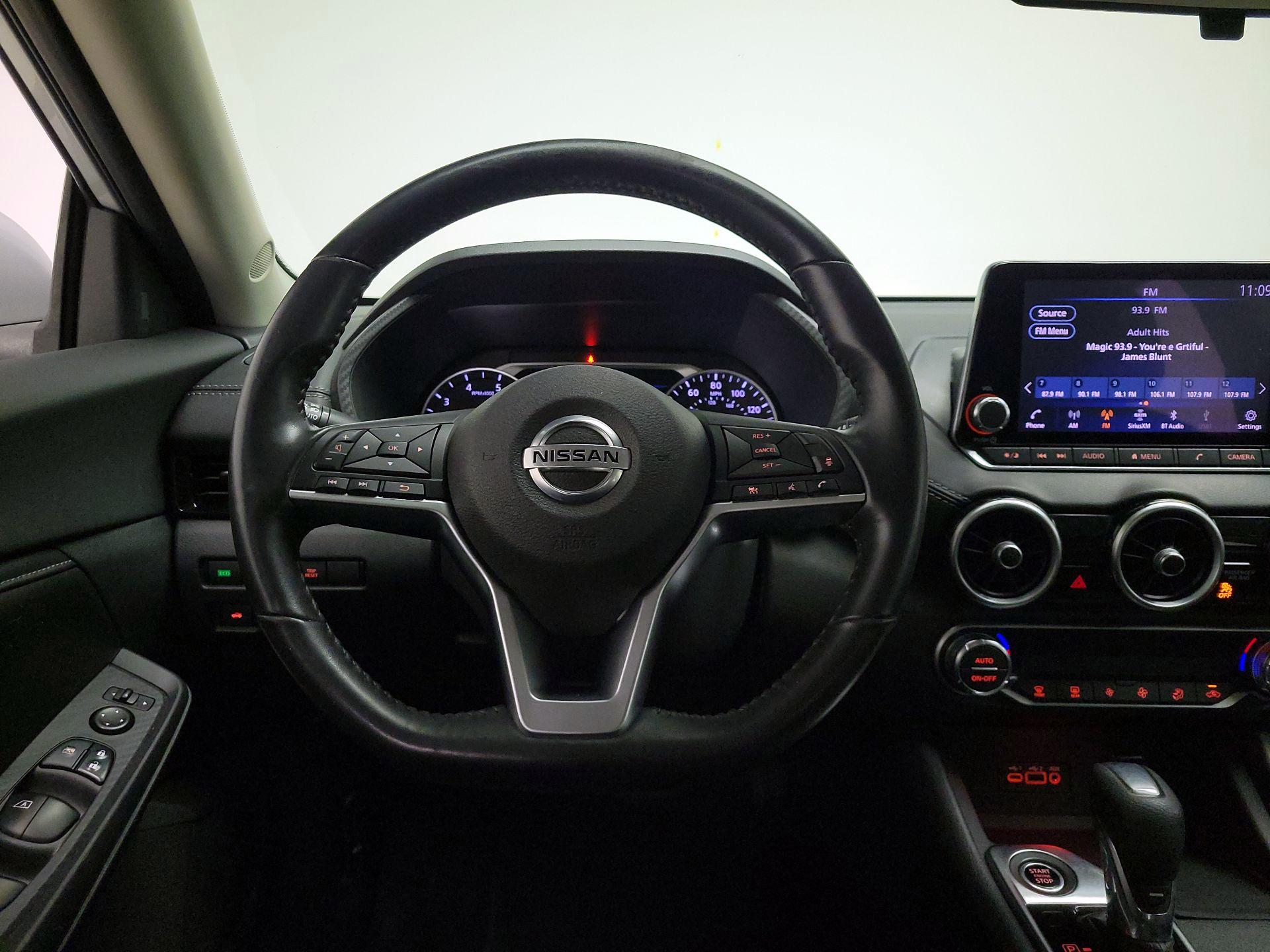 Thumbnail: 2021 Nissan Sentra - 10