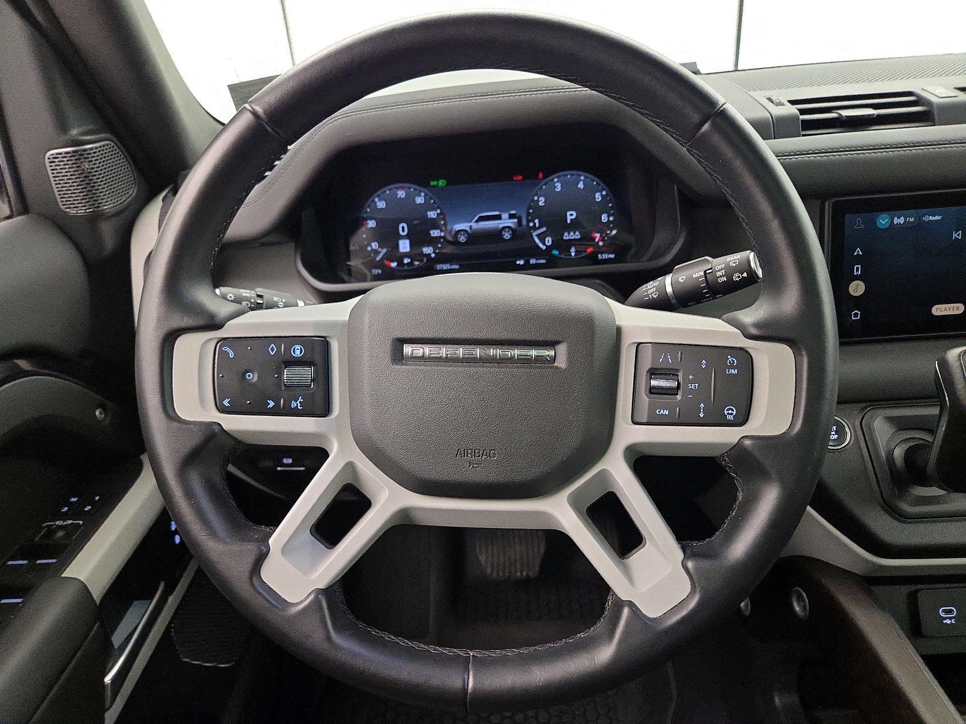 Thumbnail: 2024 Land Rover Defender - 10