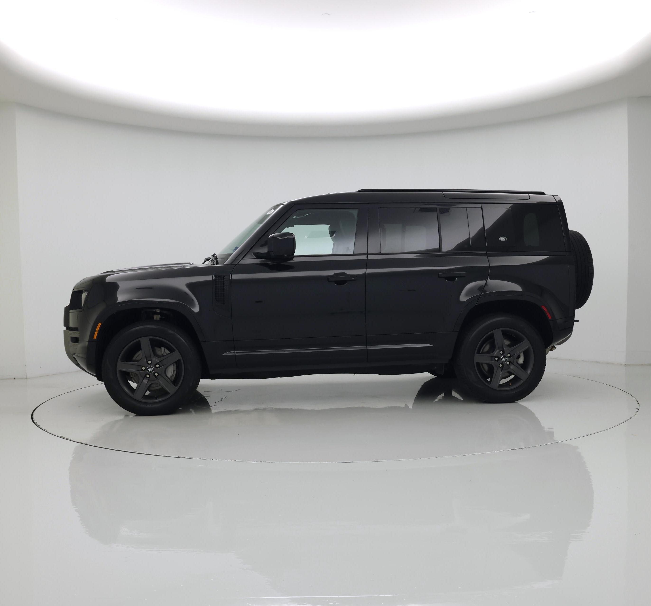 Thumbnail: 2024 Land Rover Defender - 3