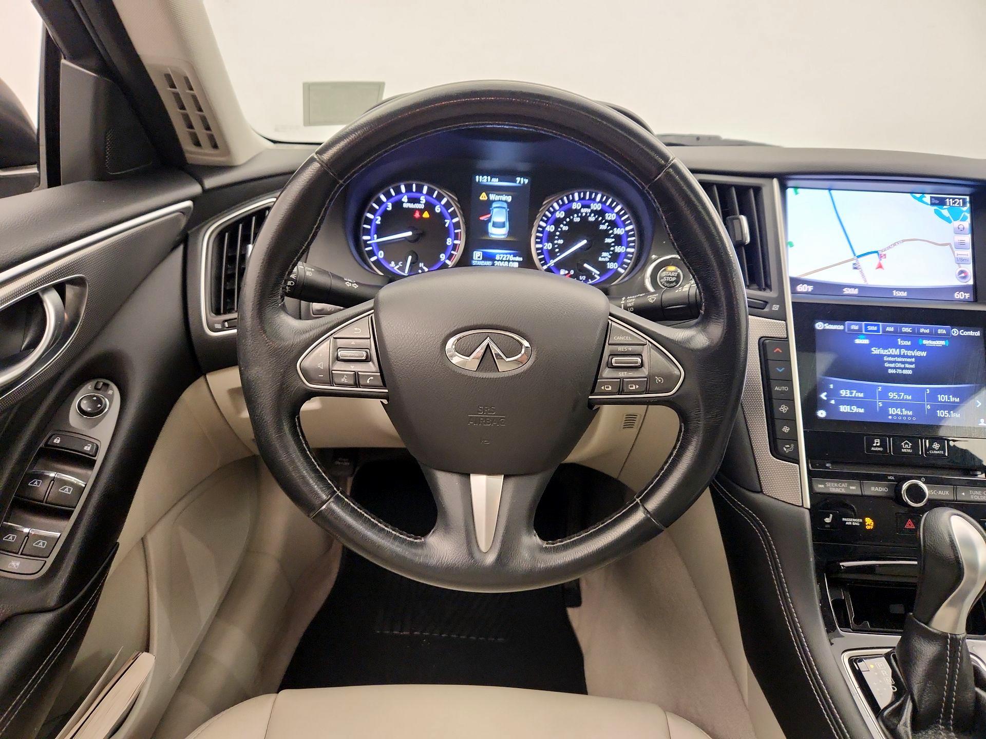 Thumbnail: 2015 INFINITI Q50 - 10