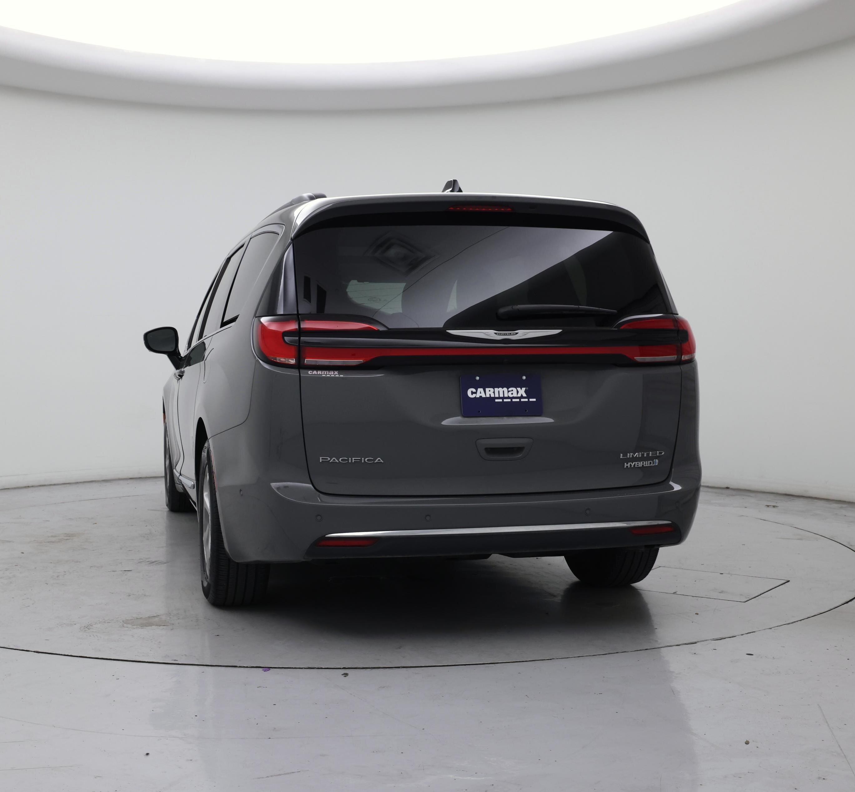 Thumbnail: 2023 Chrysler Pacifica - 6