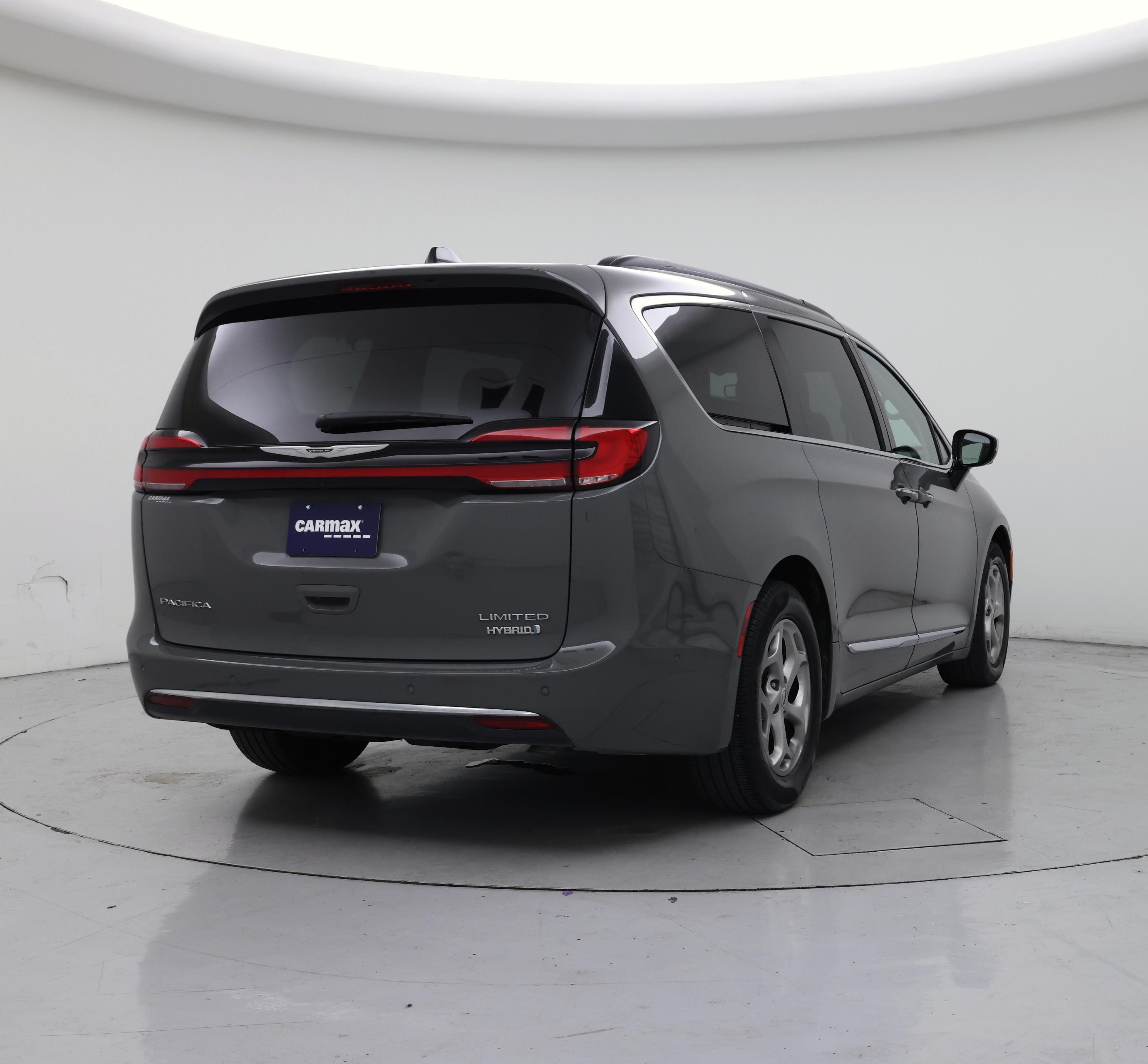 Thumbnail: 2023 Chrysler Pacifica - 8