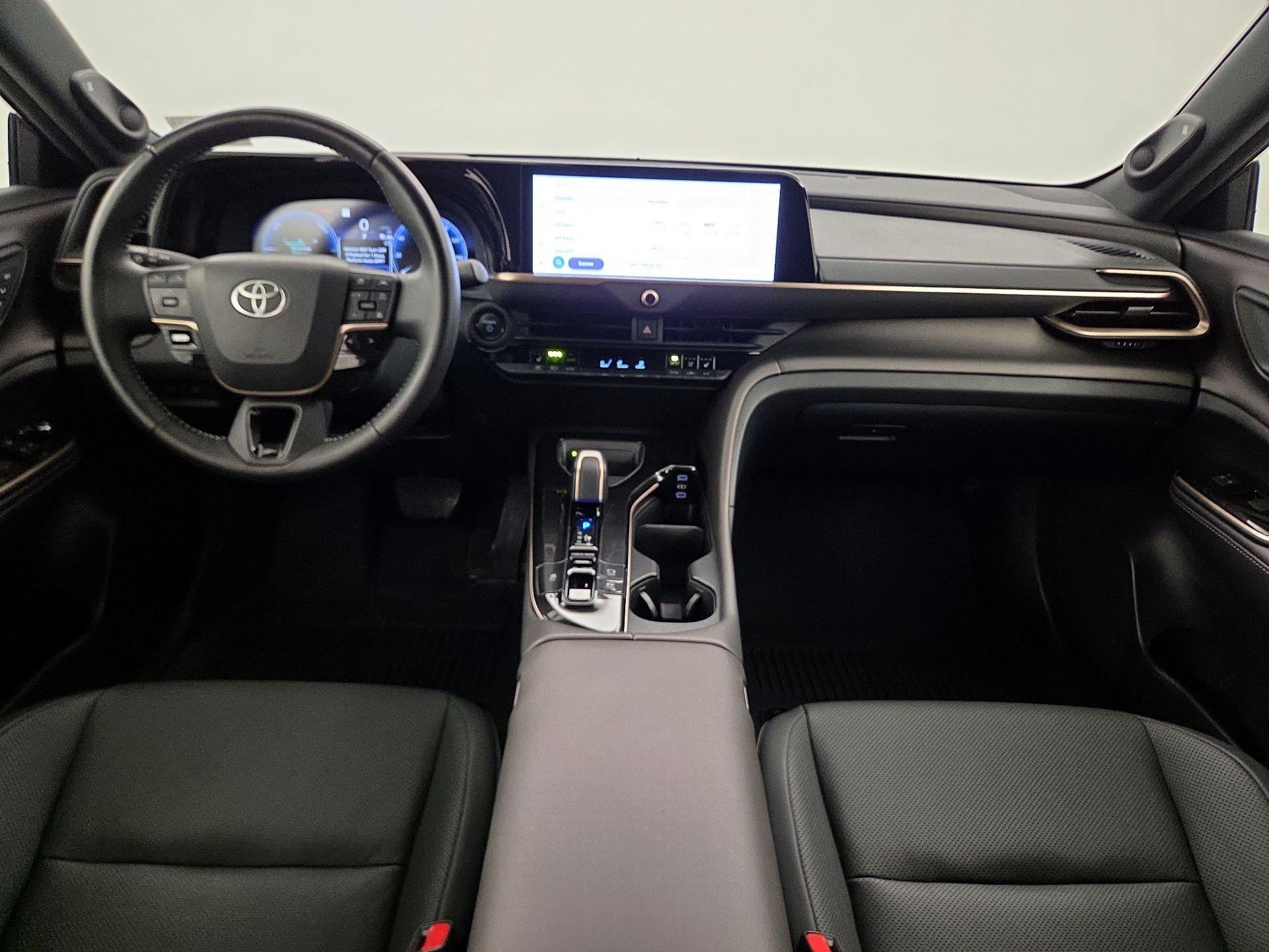 Thumbnail: 2025 Toyota Crown - 9