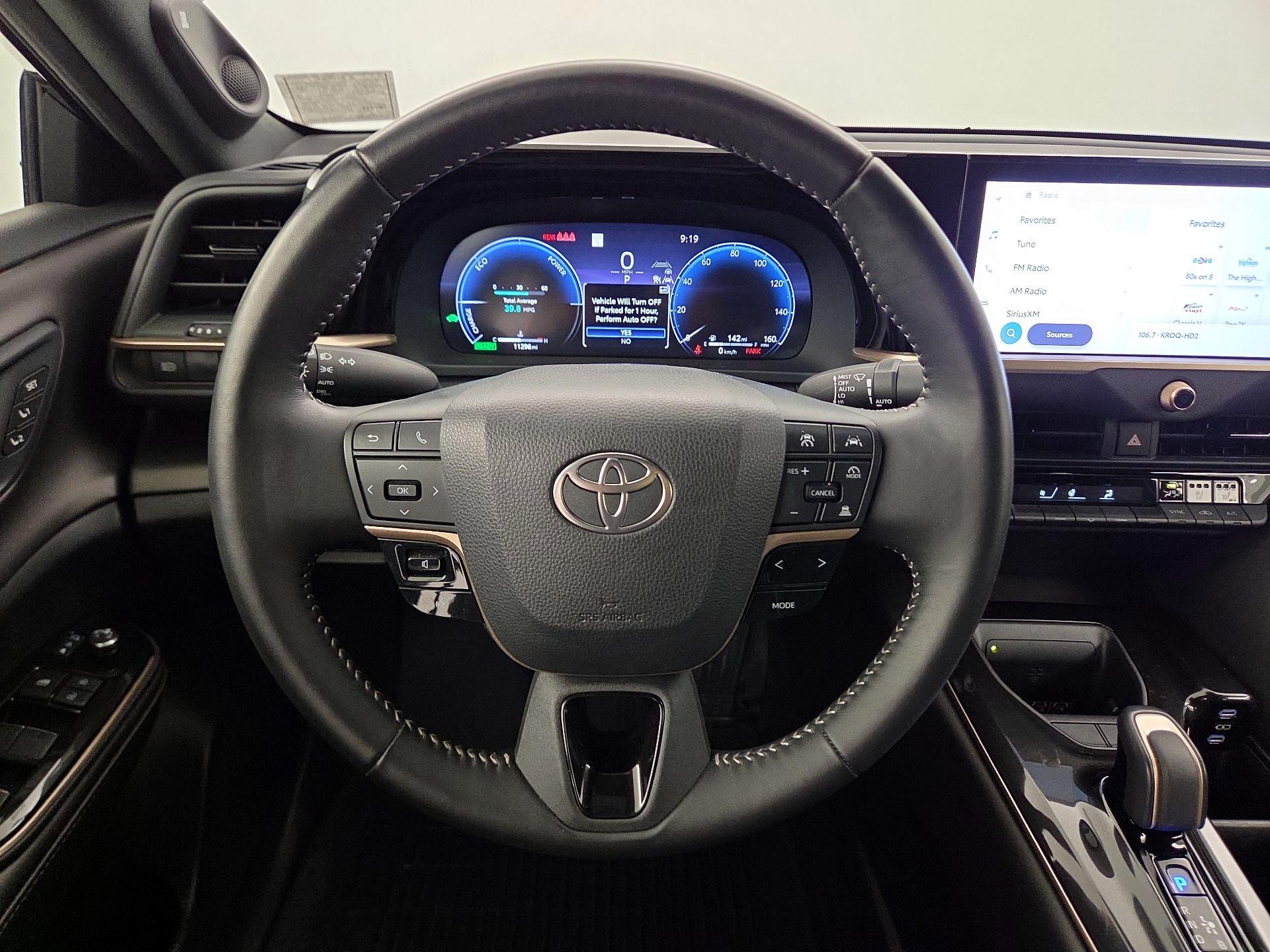 Thumbnail: 2025 Toyota Crown - 10