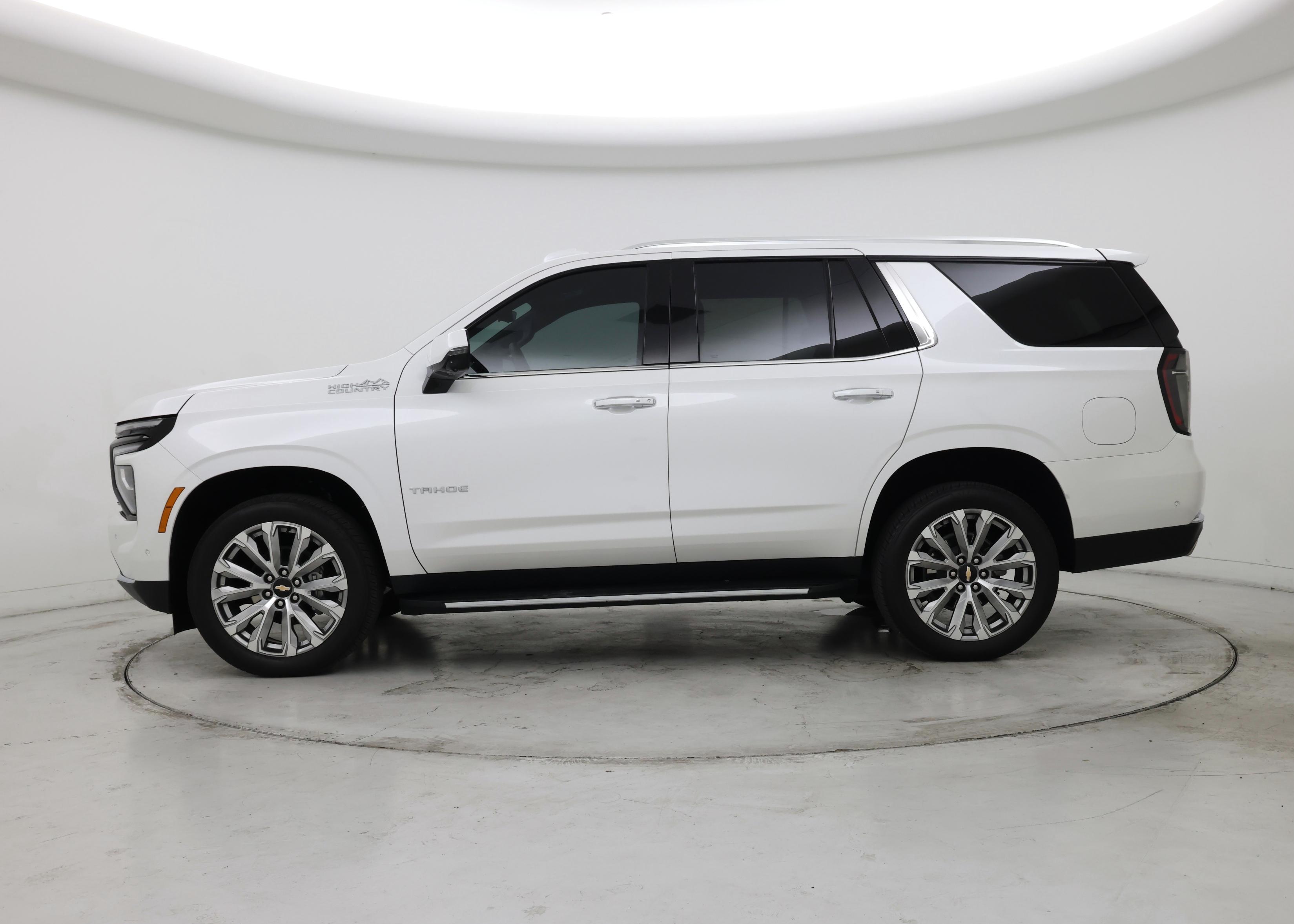 Thumbnail: 2025 Chevrolet Tahoe - 3
