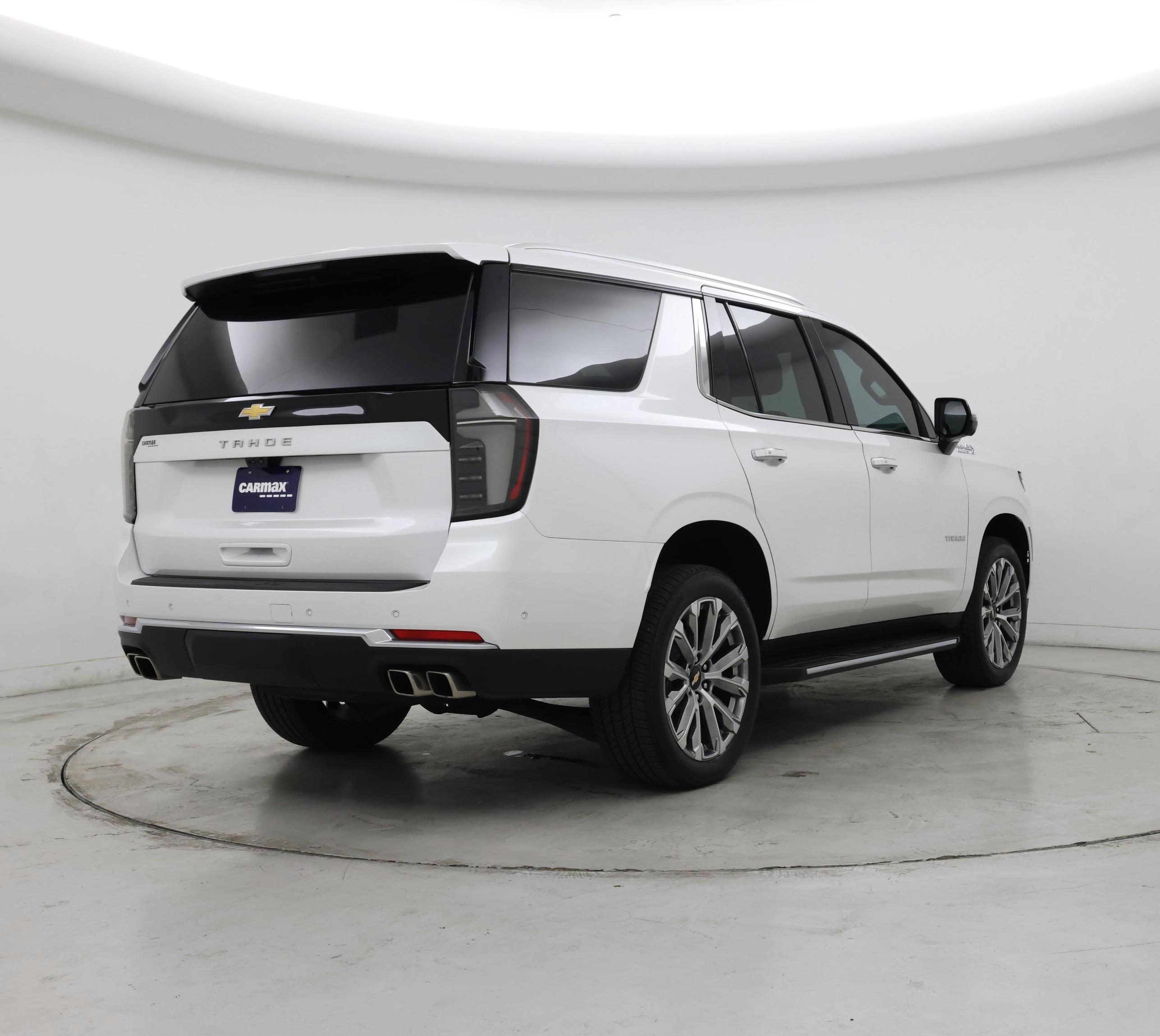 Thumbnail: 2025 Chevrolet Tahoe - 8