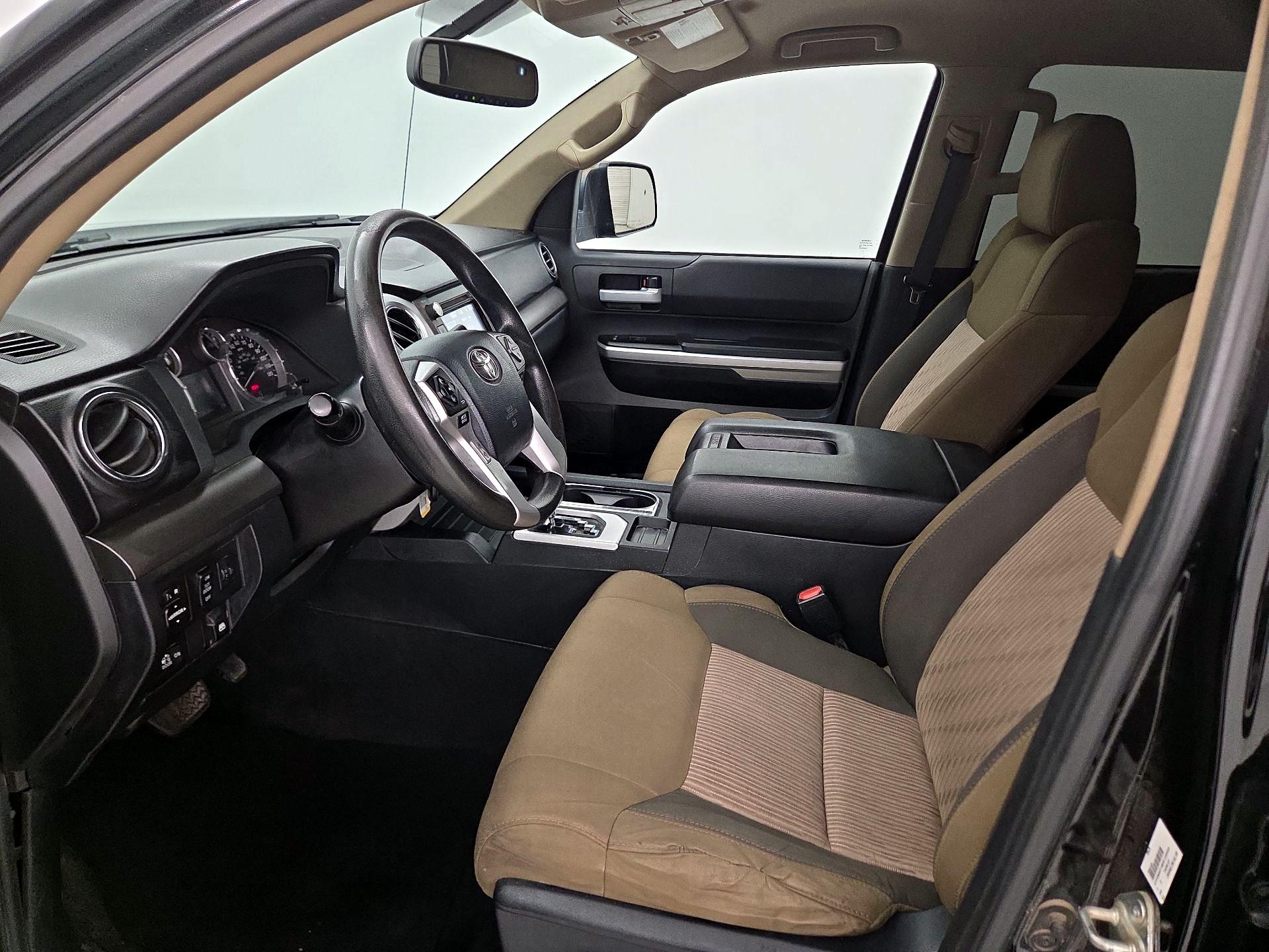 Thumbnail: 2017 Toyota Tundra - 11