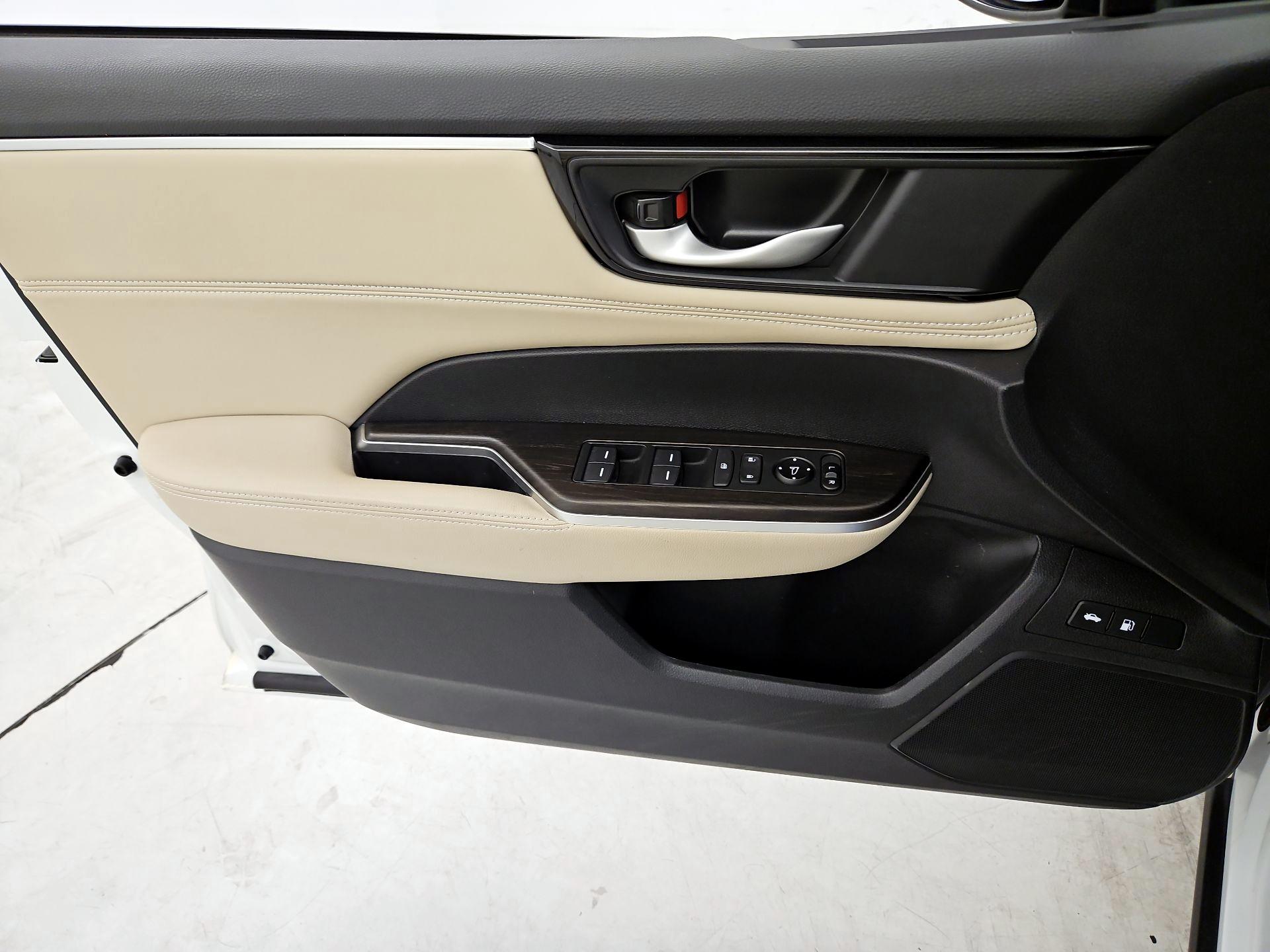 Thumbnail: 2019 Honda Clarity - 12