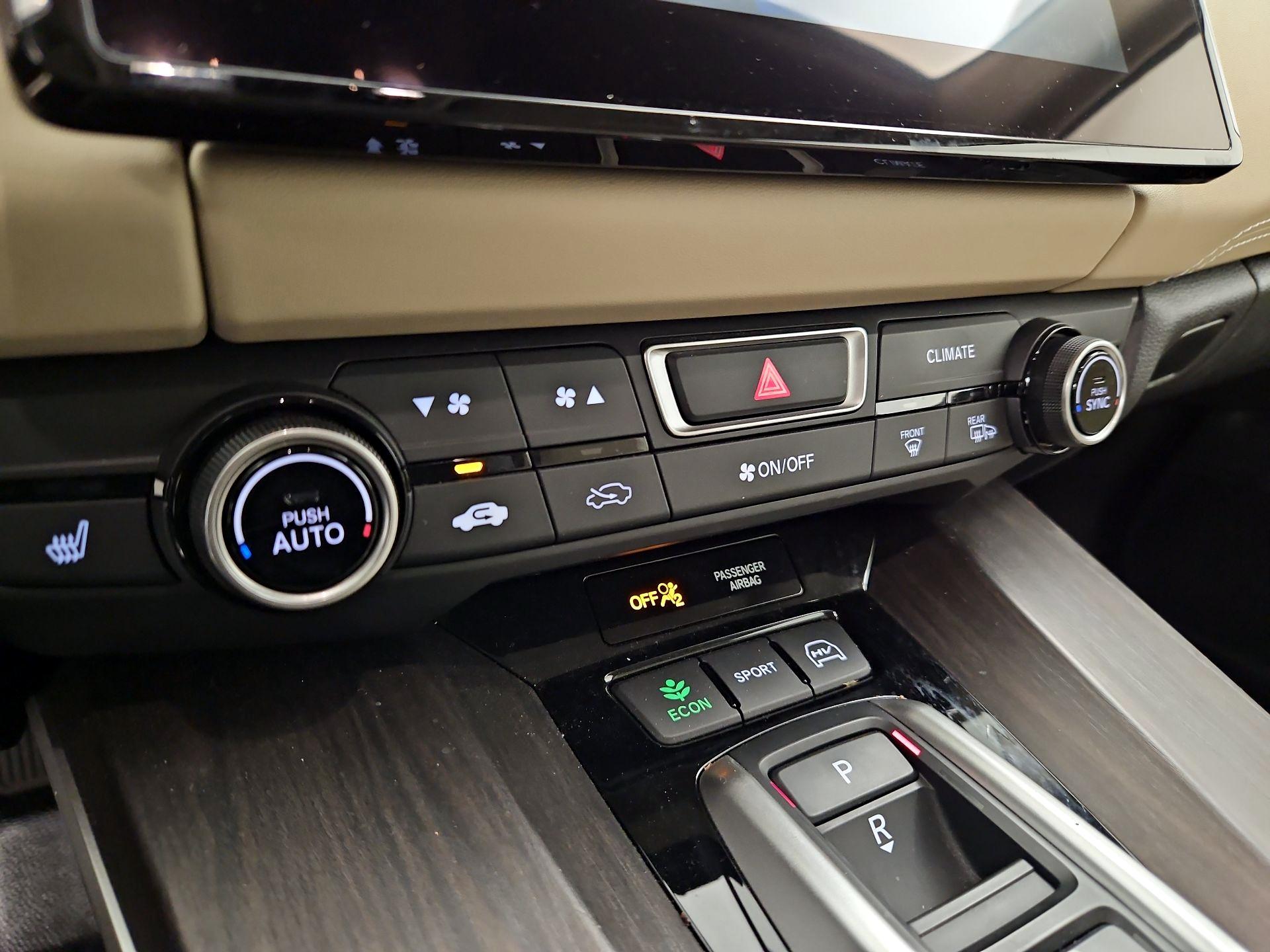 Thumbnail: 2019 Honda Clarity - 16