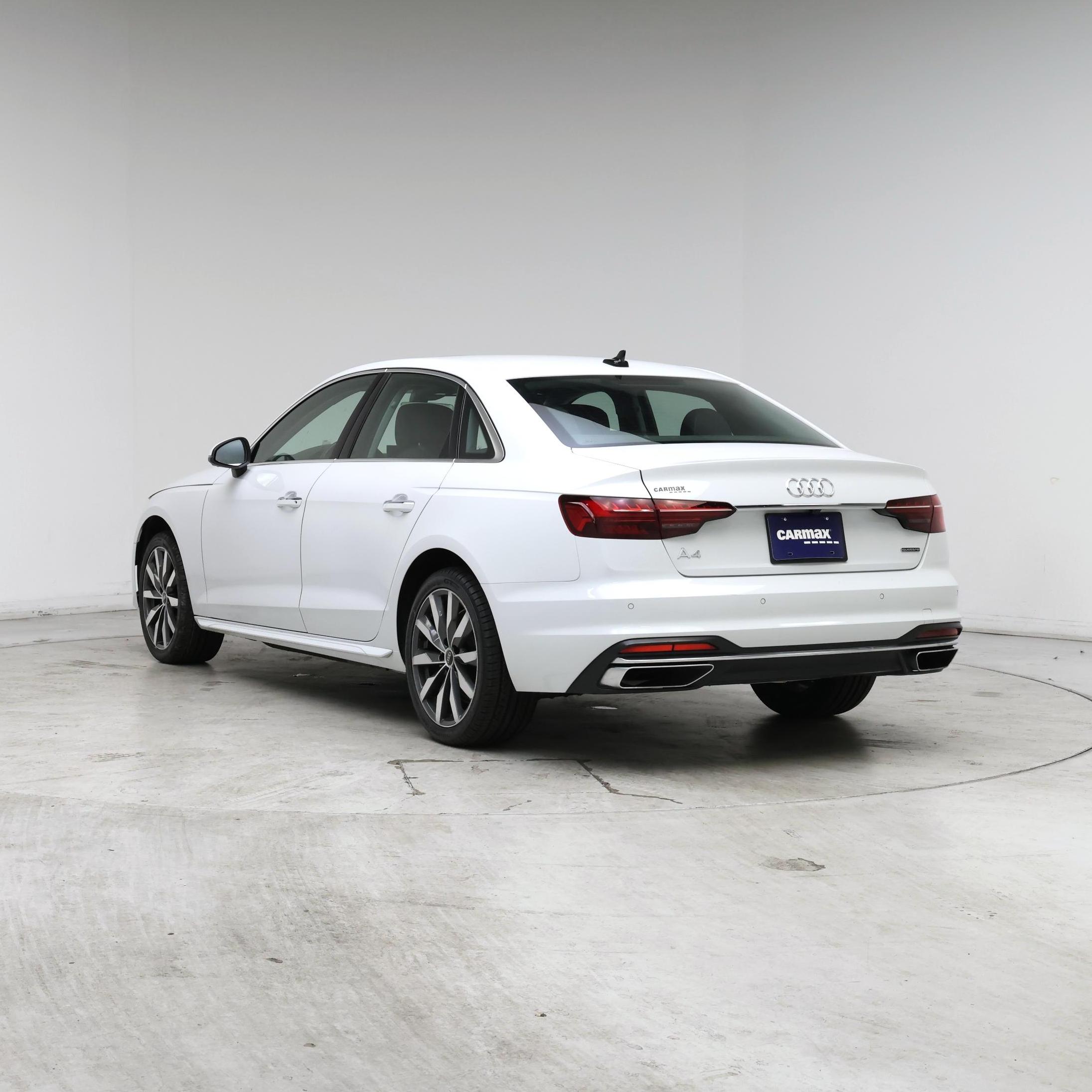 Thumbnail: 2022 Audi A4 - 2