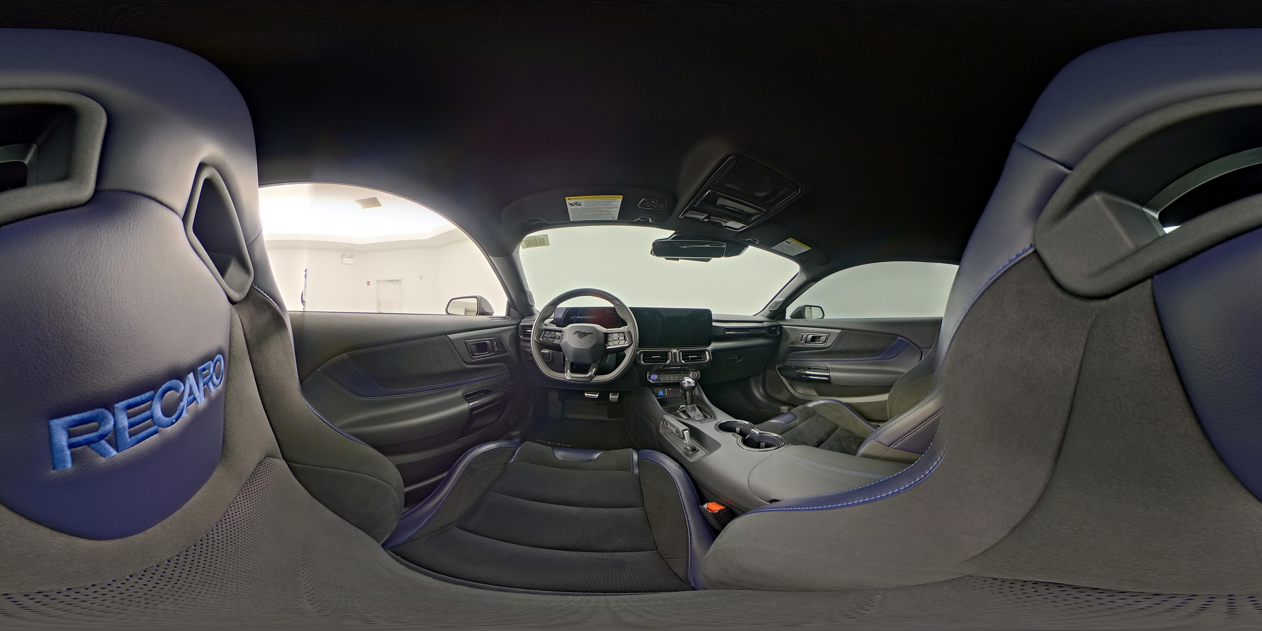 2025 Ford Mustang Dark Horse - Photo 25