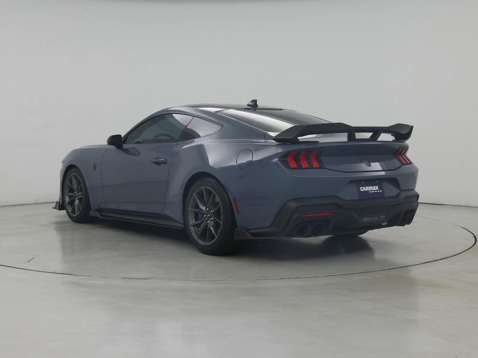 2025 Ford Mustang Dark Horse - Photo 3