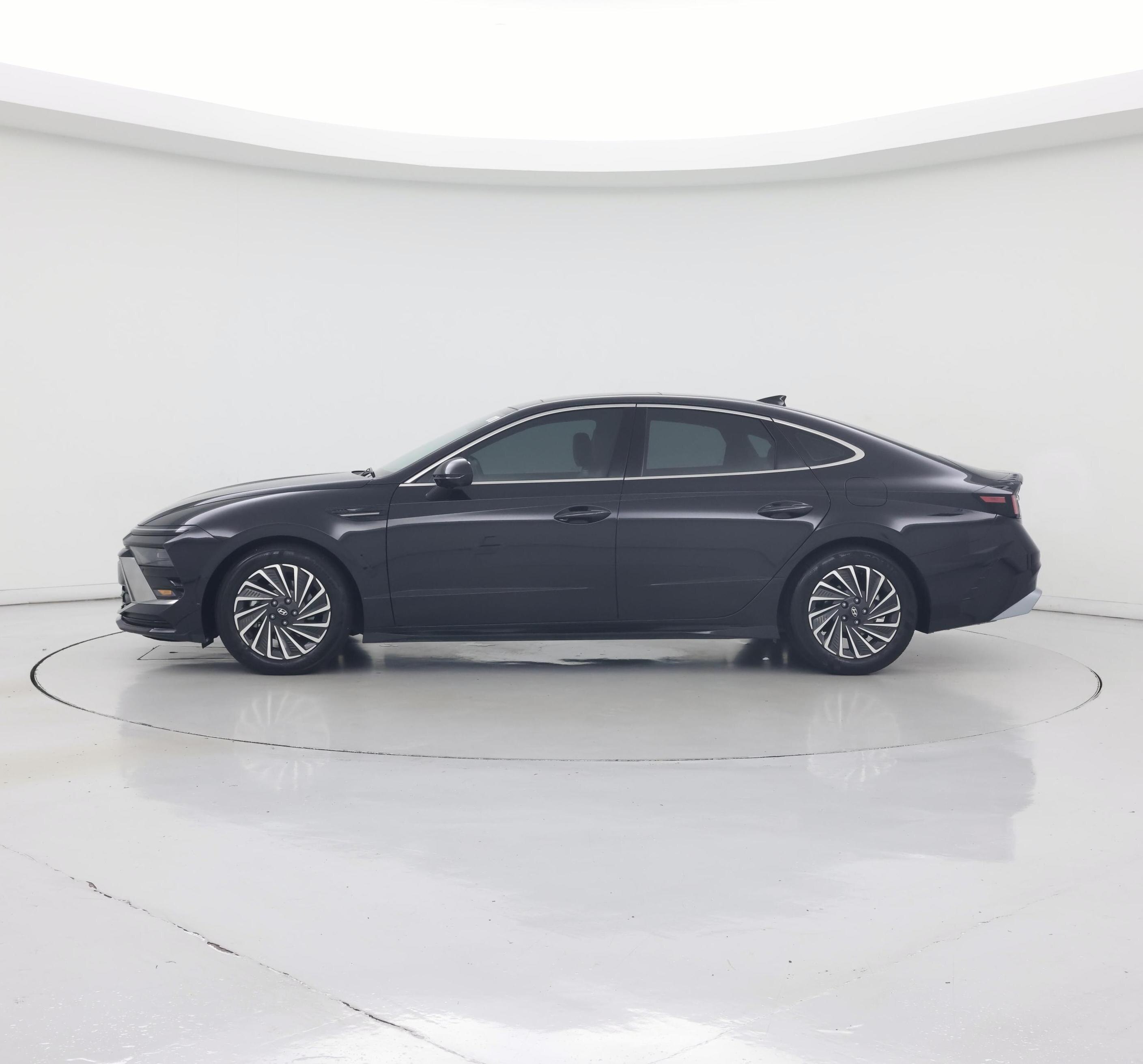 Thumbnail: 2025 Hyundai Sonata - 3