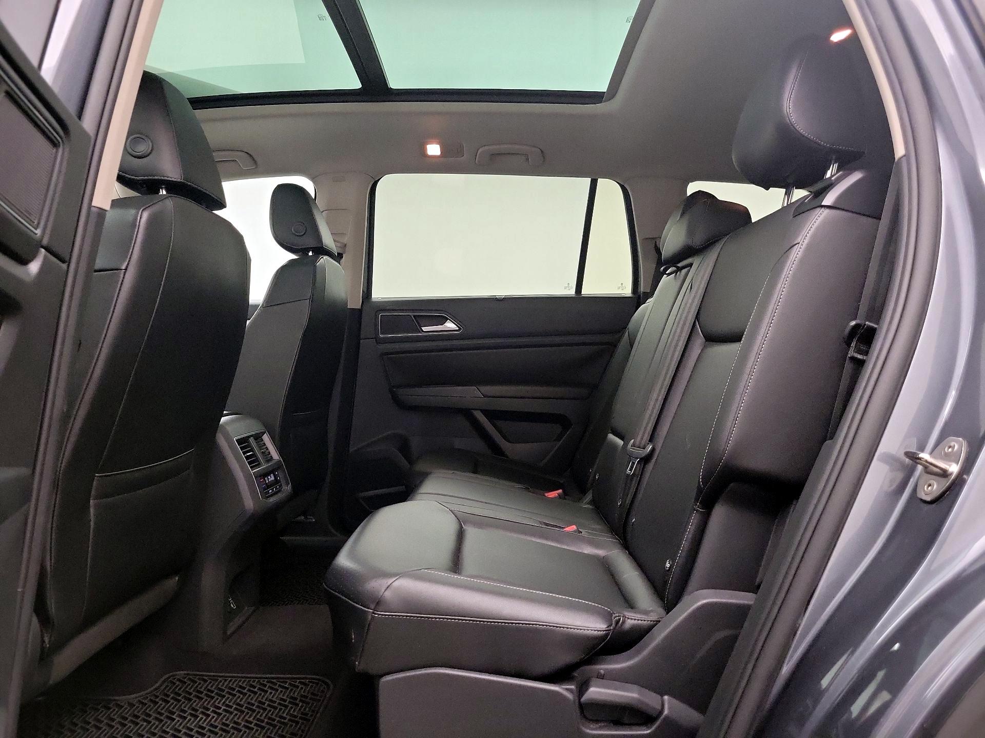 Thumbnail: 2019 Volkswagen Atlas - 20