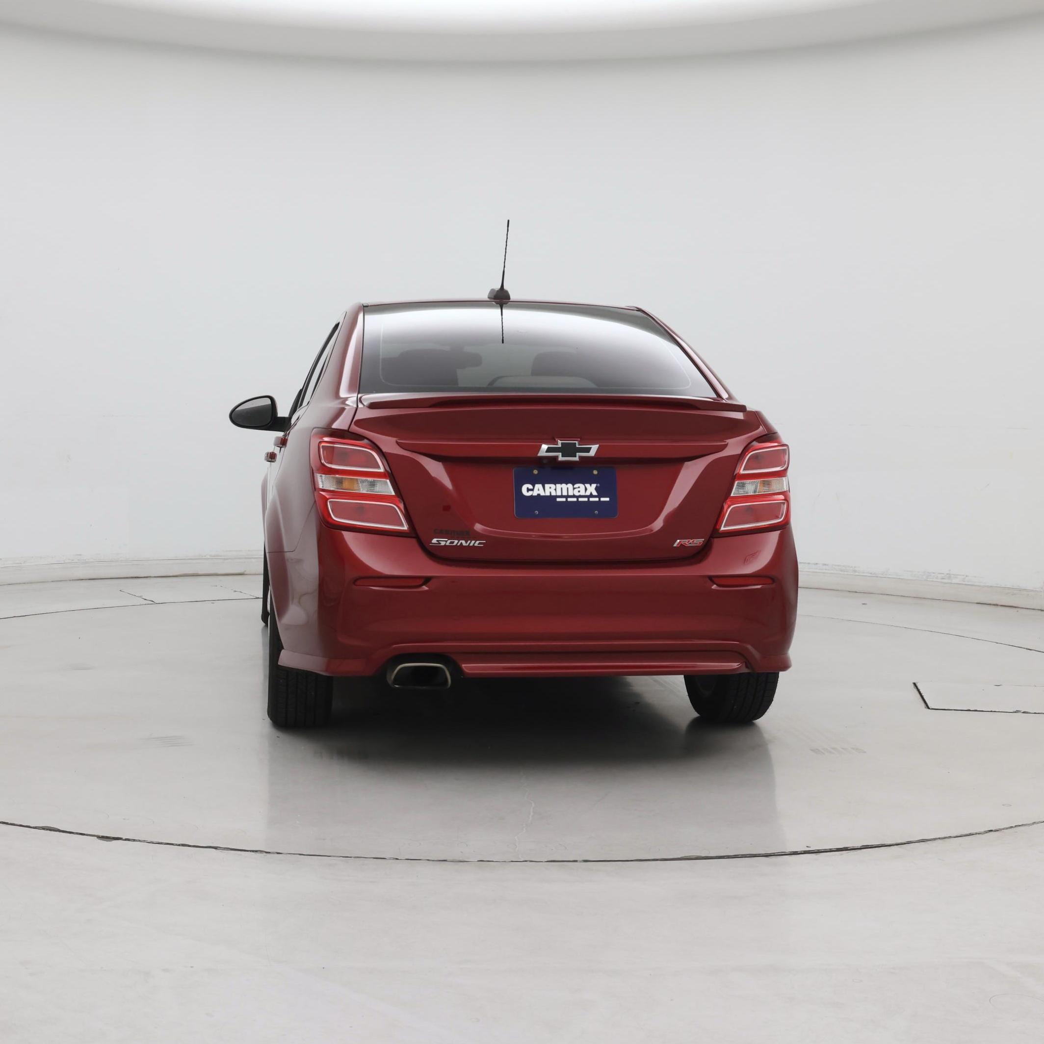 Thumbnail: 2019 Chevrolet Sonic - 6